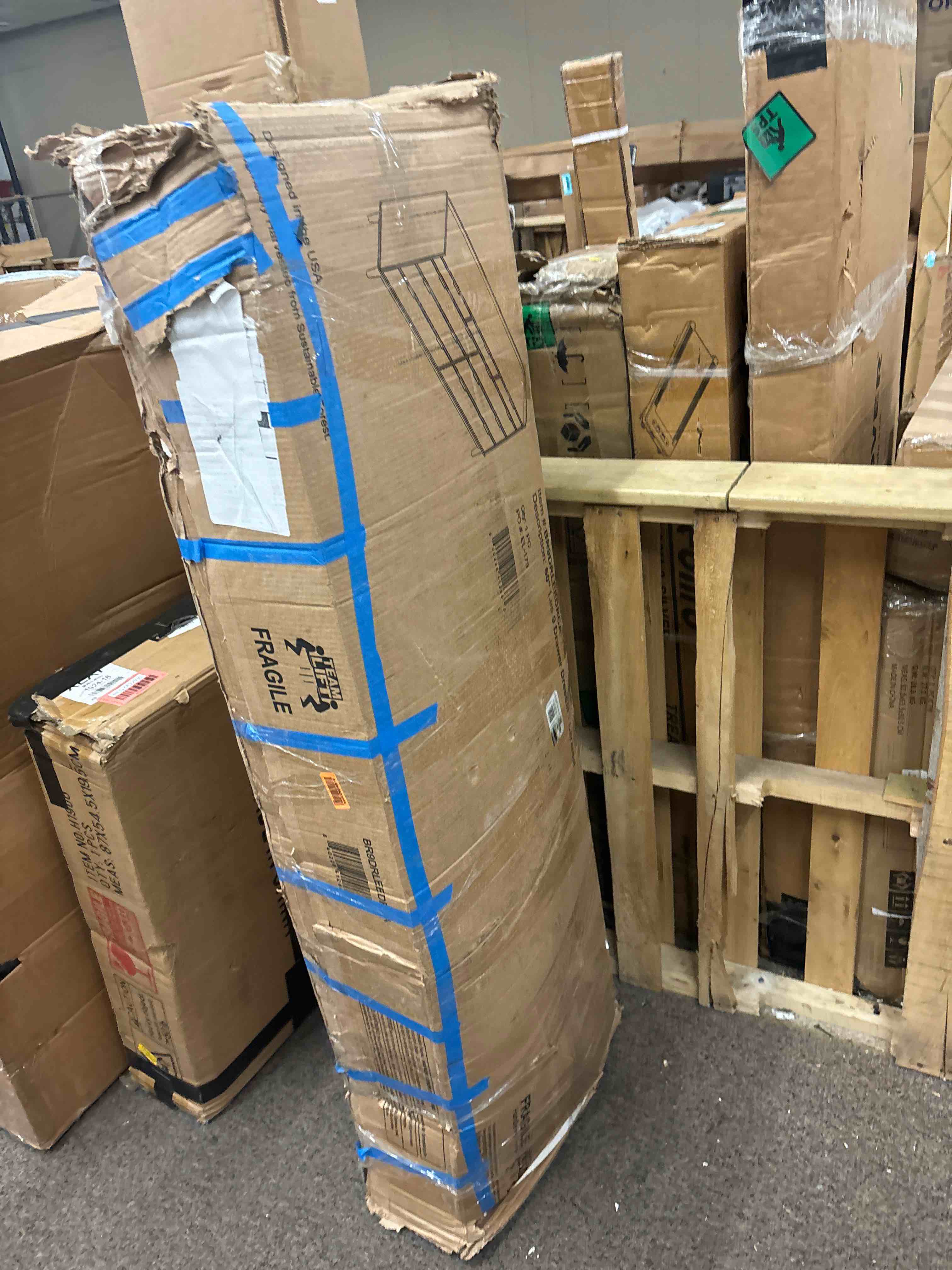 https://s3.amazonaws.com/lotting-images-prod/phillipi/RED5822932_1708720794084.jpeg
