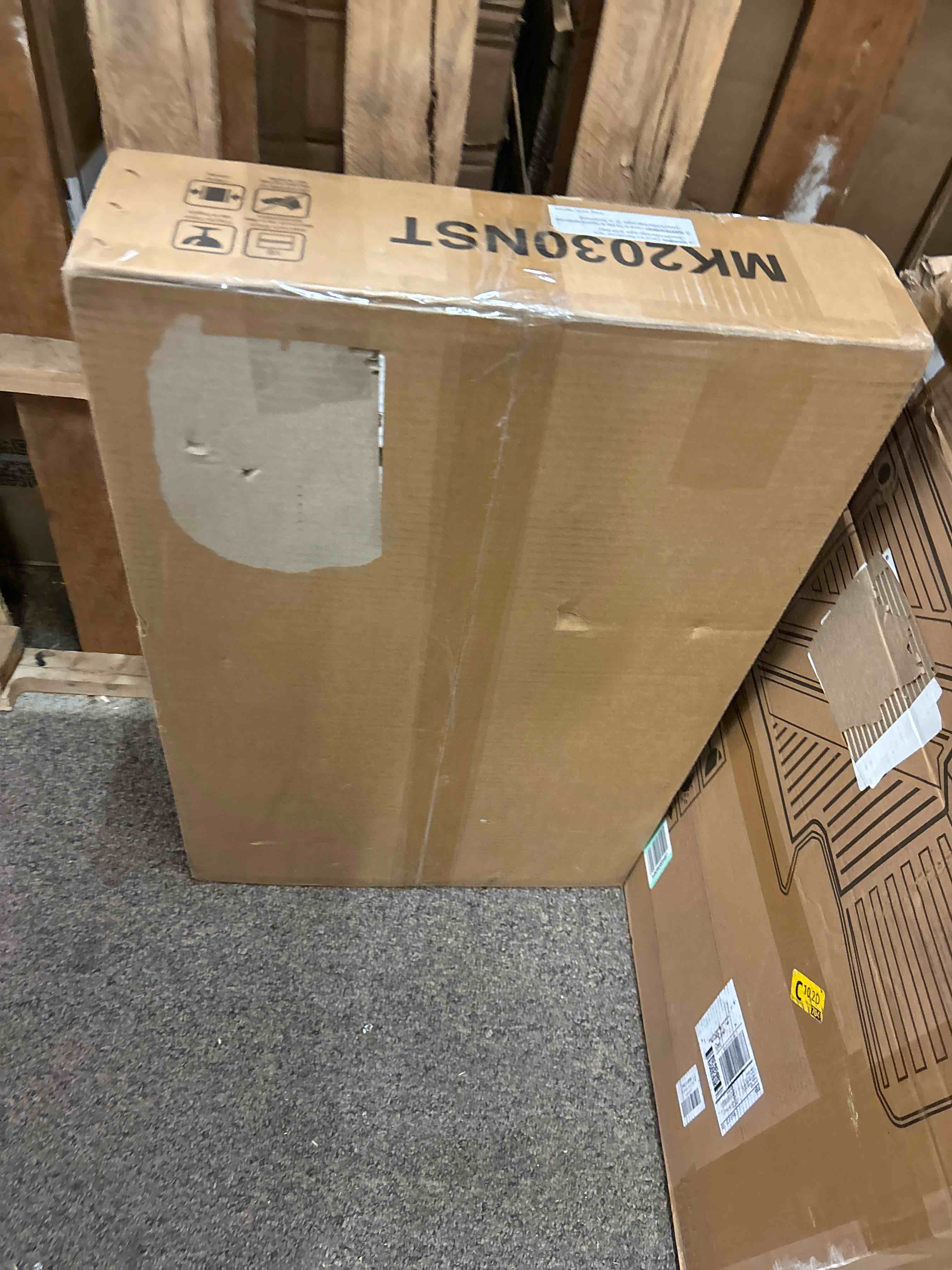 https://s3.amazonaws.com/lotting-images-prod/phillipi/RED5822948_1708723666947.jpeg