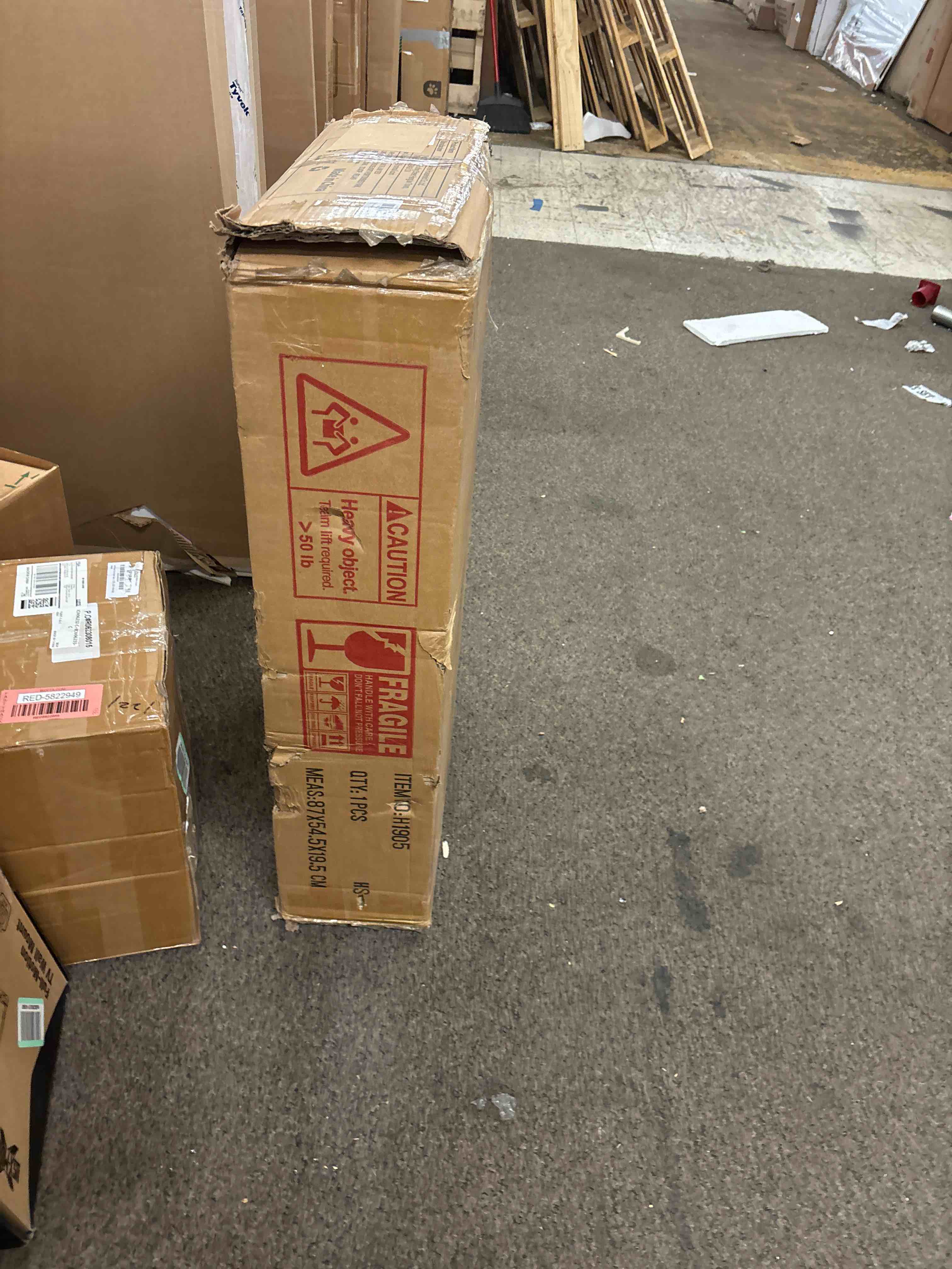 https://s3.amazonaws.com/lotting-images-prod/phillipi/RED5822957_1708726011334.jpeg