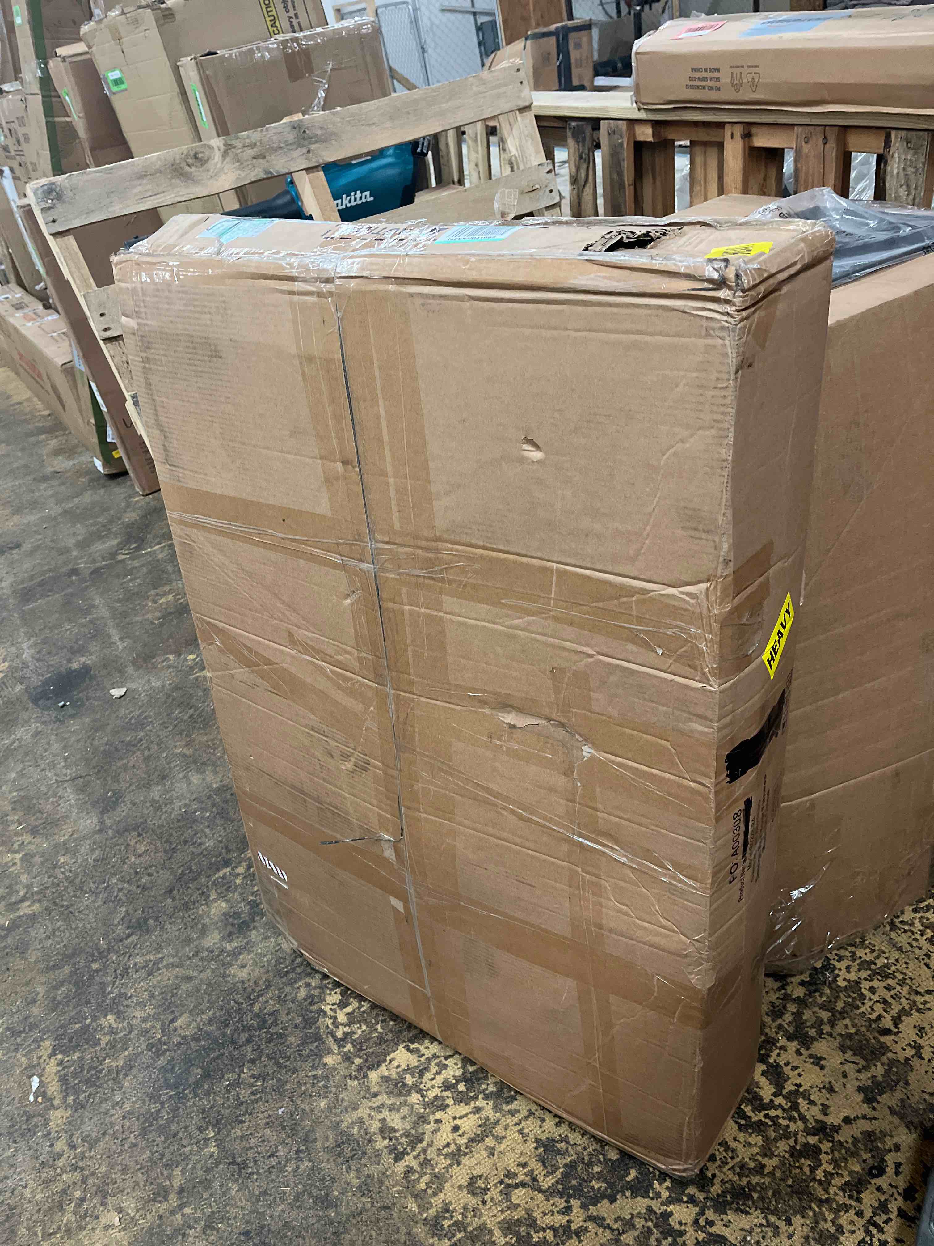 https://s3.amazonaws.com/lotting-images-prod/phillipi/RED5822970_1709608826450.jpeg