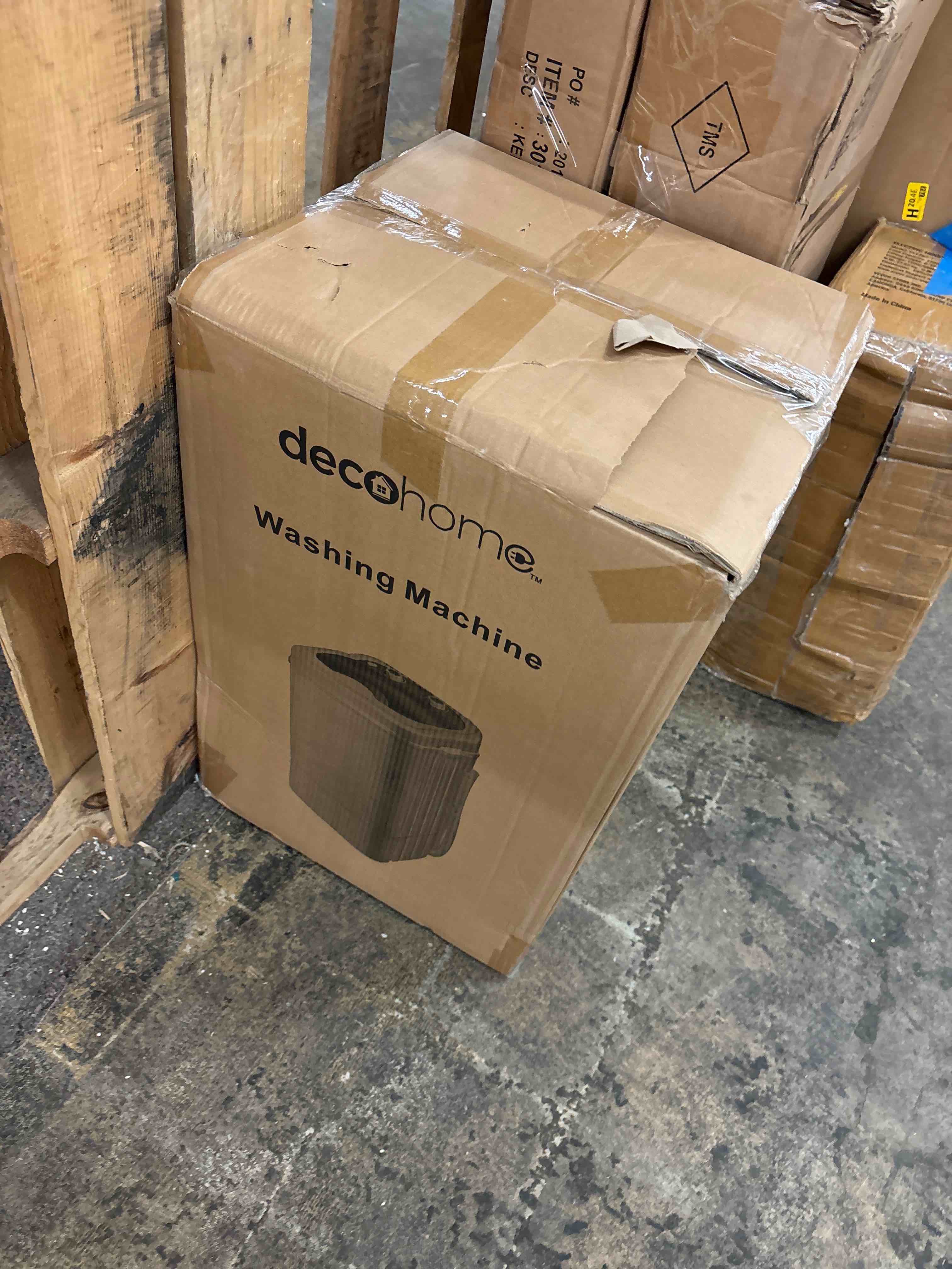 https://s3.amazonaws.com/lotting-images-prod/phillipi/RED5823012_1709051846564.jpeg