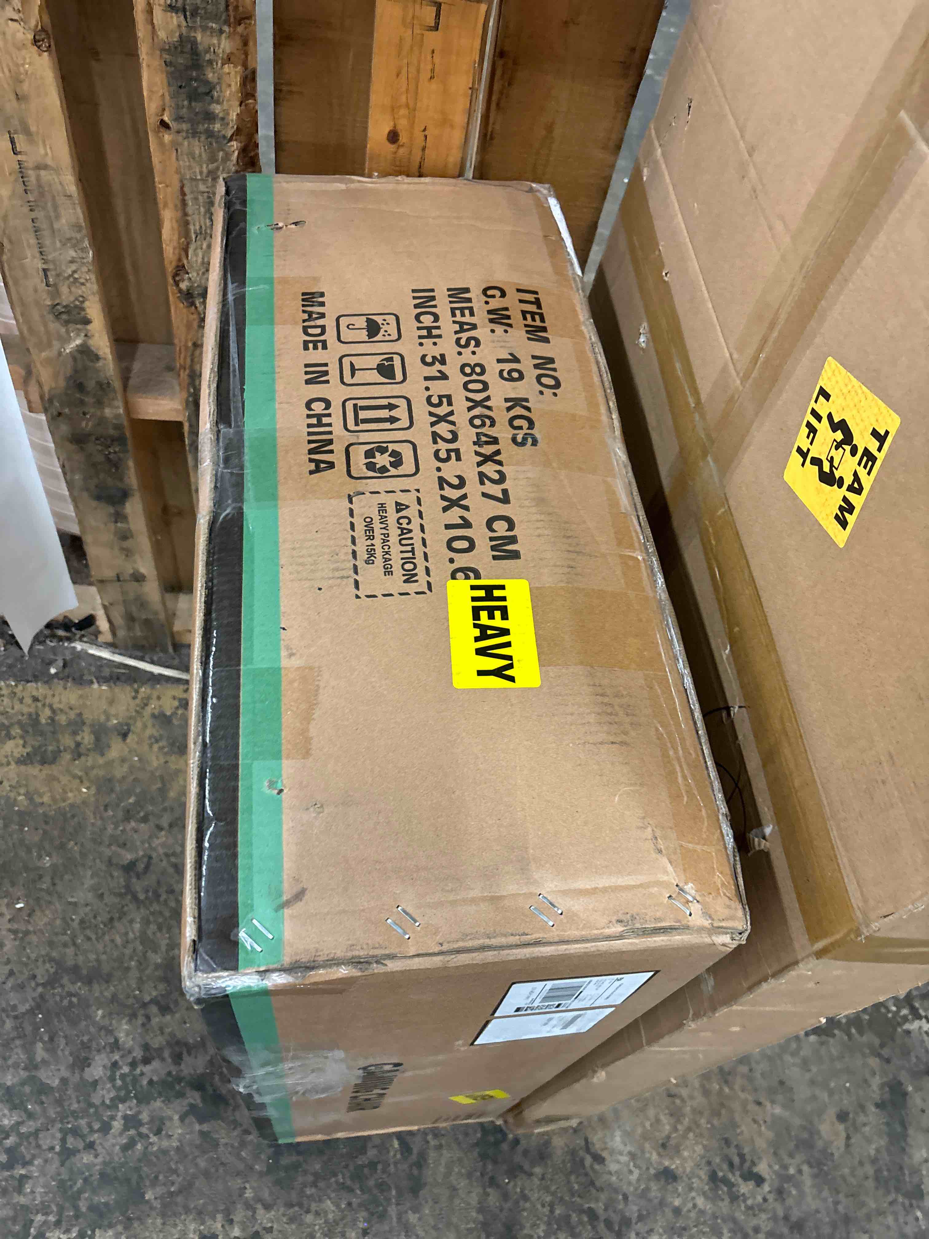 https://s3.amazonaws.com/lotting-images-prod/phillipi/RED5823016_1709054189585.jpeg