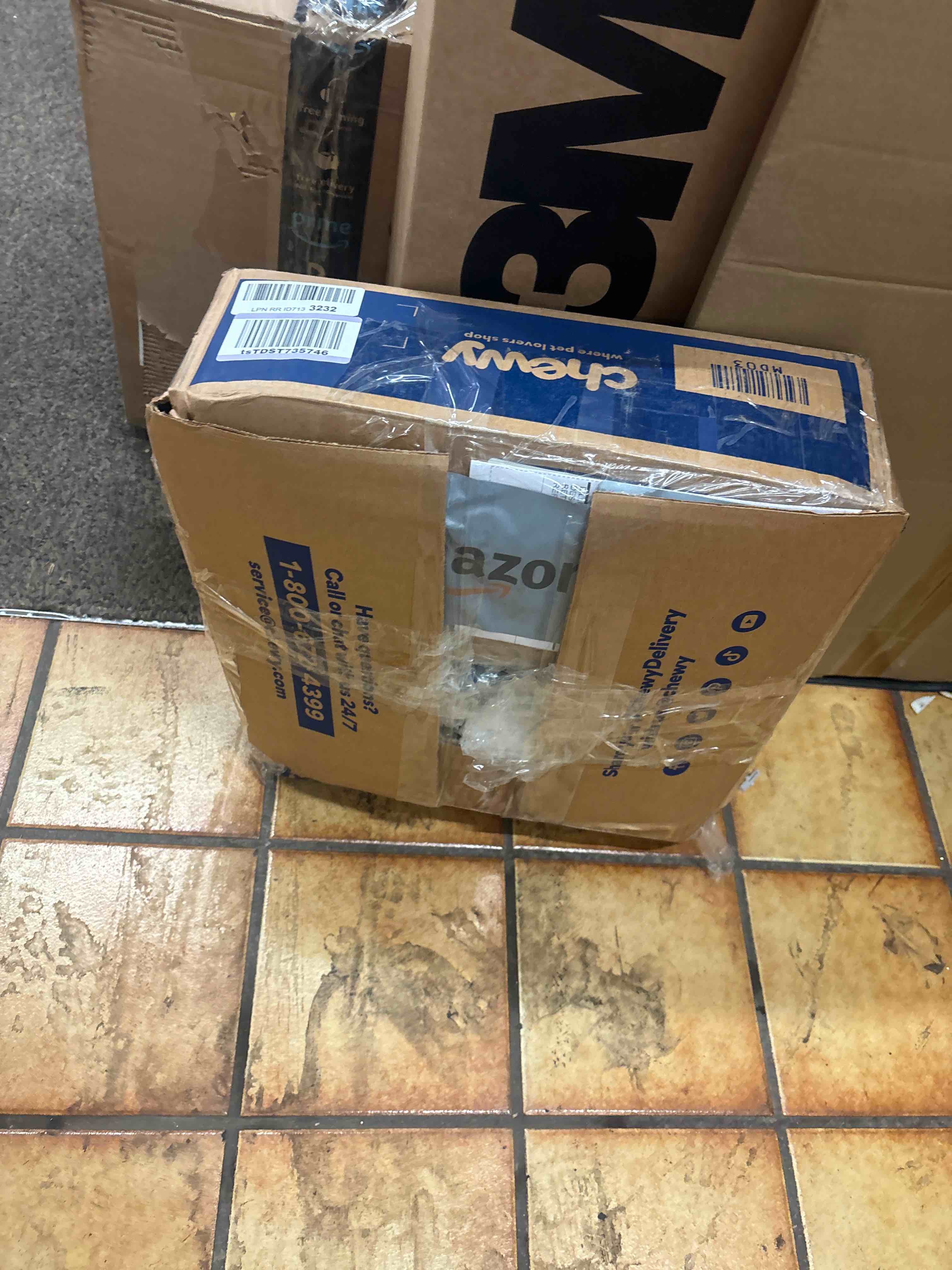 https://s3.amazonaws.com/lotting-images-prod/phillipi/RED5823197_1709263715670.jpeg