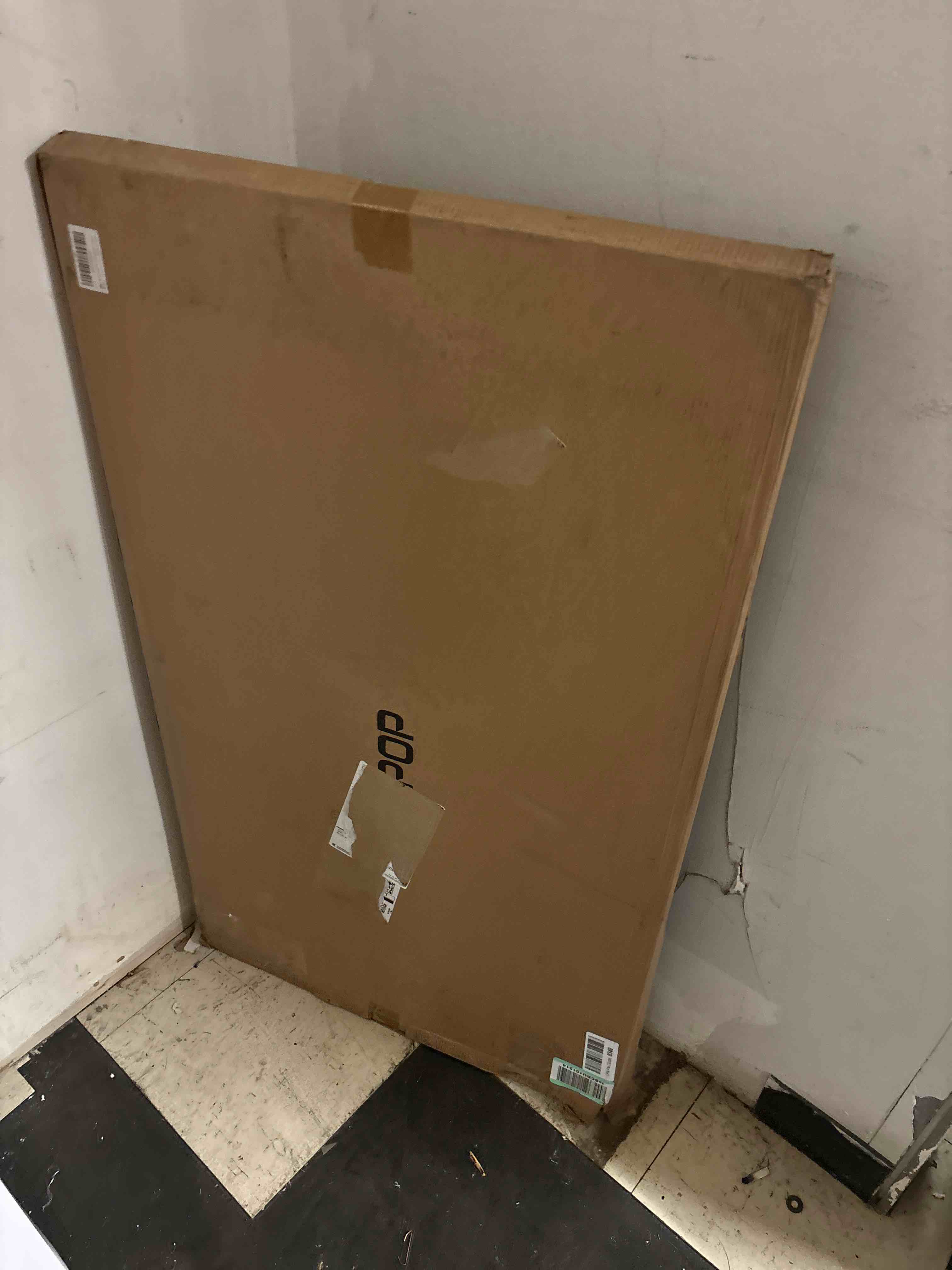 https://s3.amazonaws.com/lotting-images-prod/phillipi/RED5823258_1709317333824.jpeg