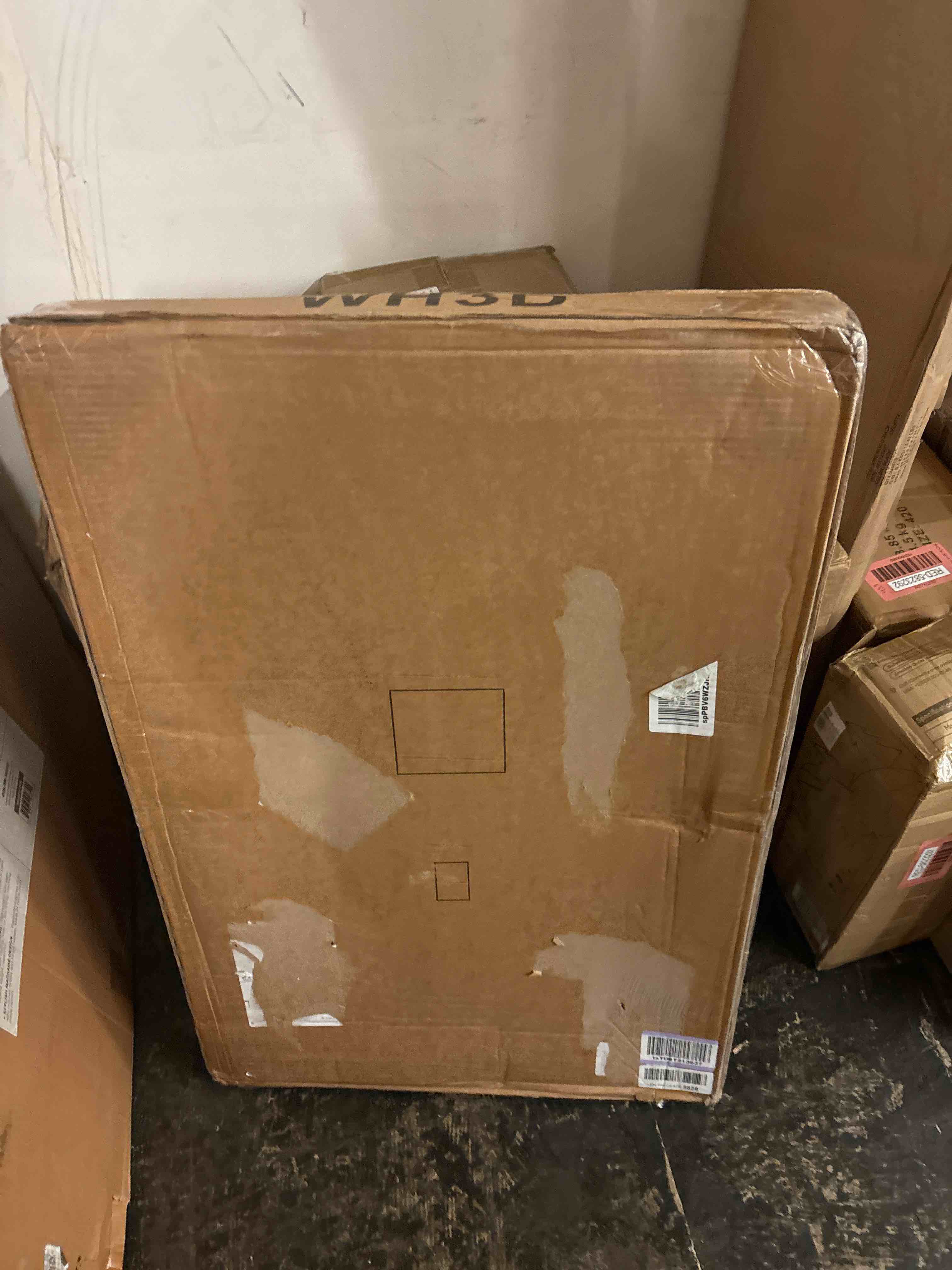 https://s3.amazonaws.com/lotting-images-prod/phillipi/RED5823301_1709320993847.jpeg