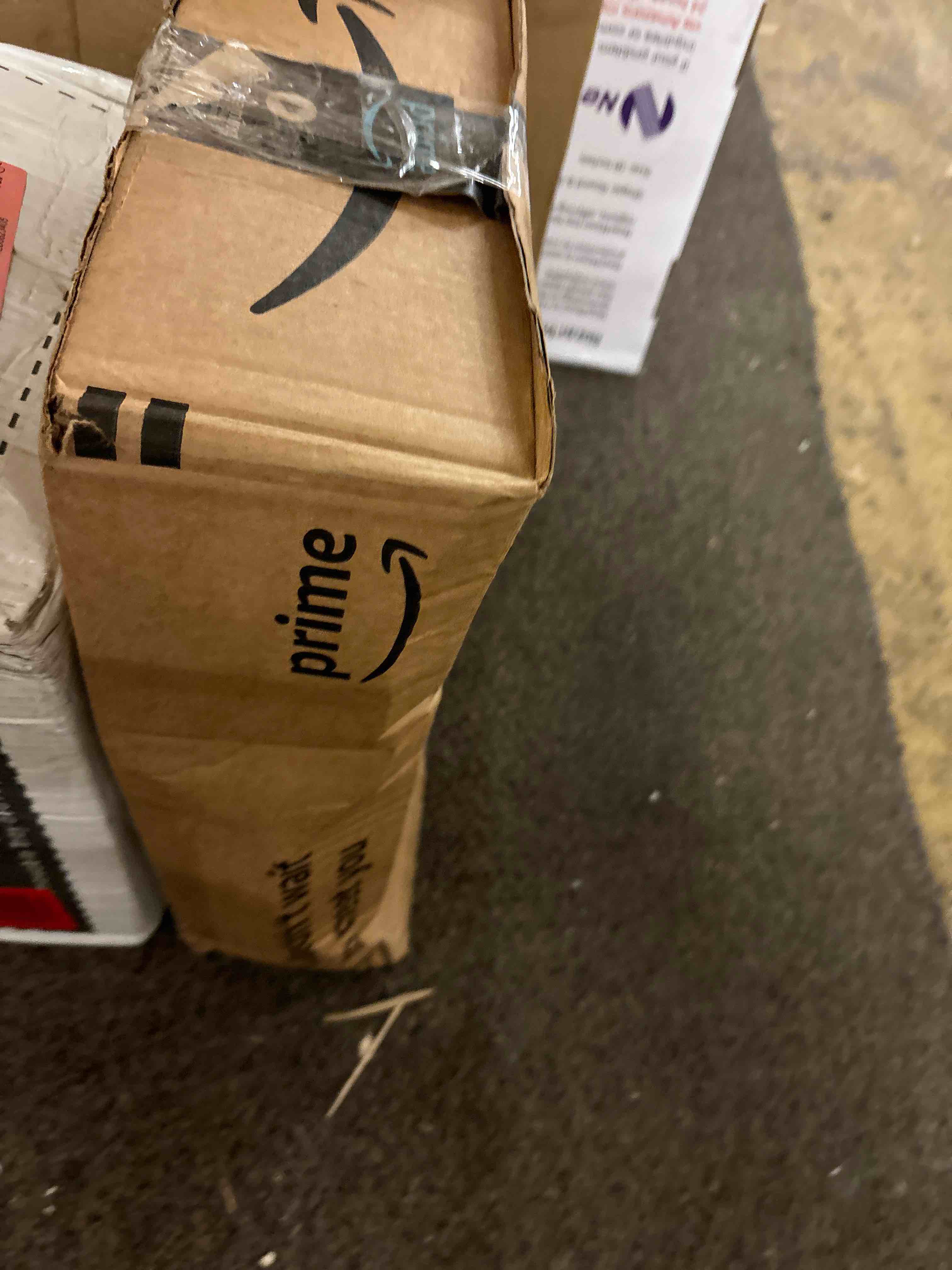 https://s3.amazonaws.com/lotting-images-prod/phillipi/RED5823409_1709602771085.jpeg