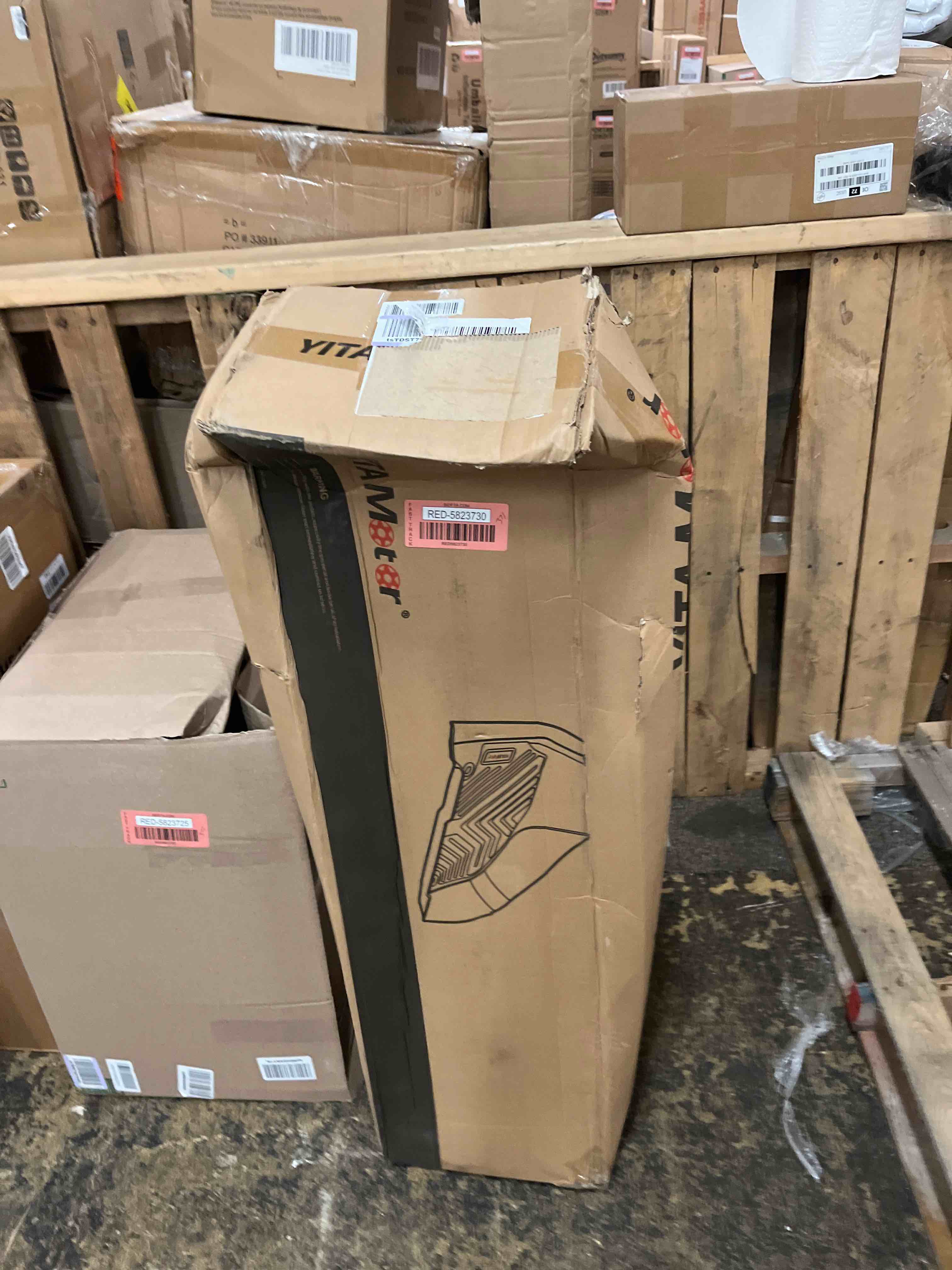 https://s3.amazonaws.com/lotting-images-prod/phillipi/RED5823730_1721390988013.jpeg