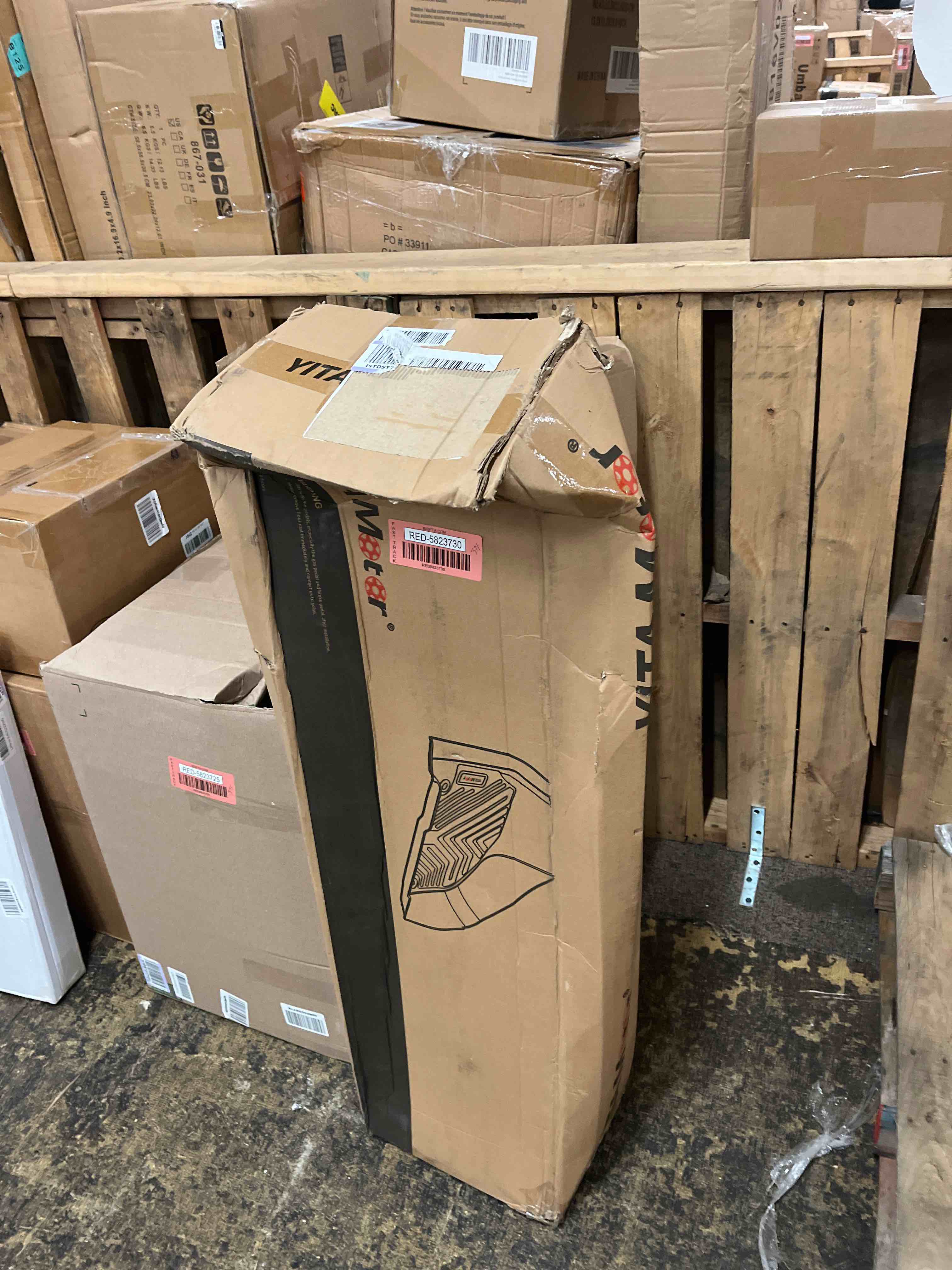 https://s3.amazonaws.com/lotting-images-prod/phillipi/RED5823730_1721390990109.jpeg