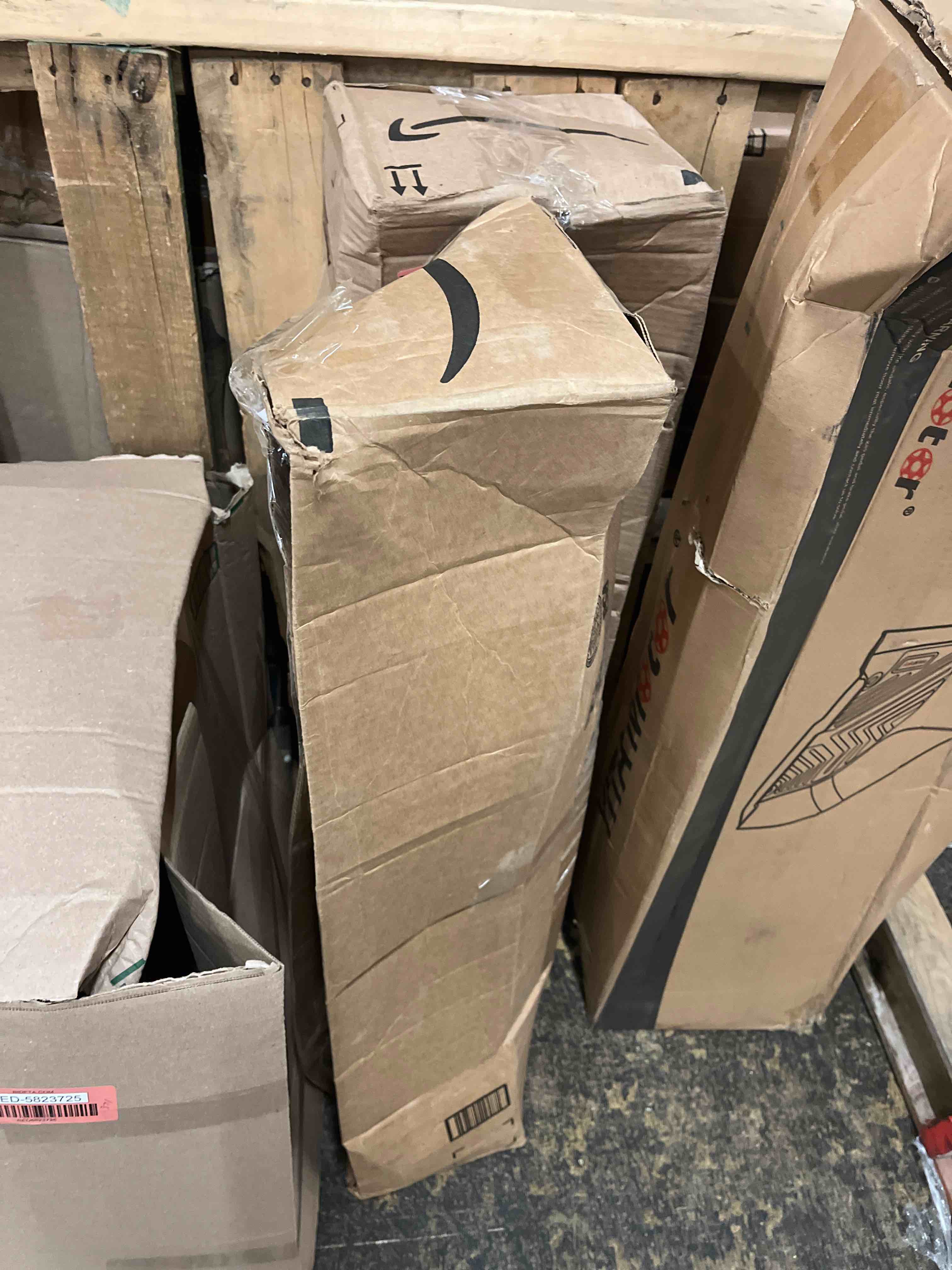 https://s3.amazonaws.com/lotting-images-prod/phillipi/RED5823732_1721391137455.jpeg