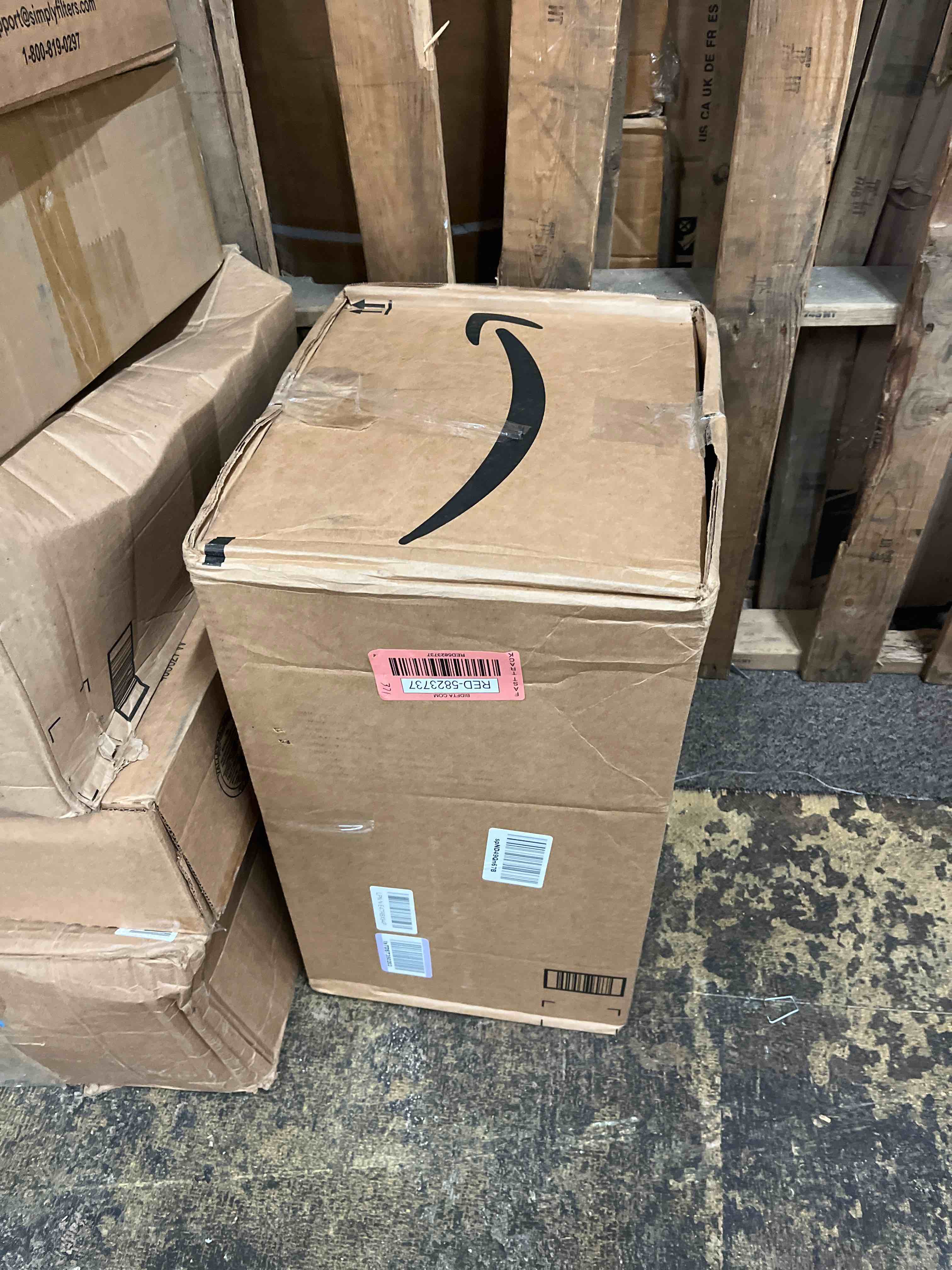 https://s3.amazonaws.com/lotting-images-prod/phillipi/RED5823737_1721389660848.jpeg