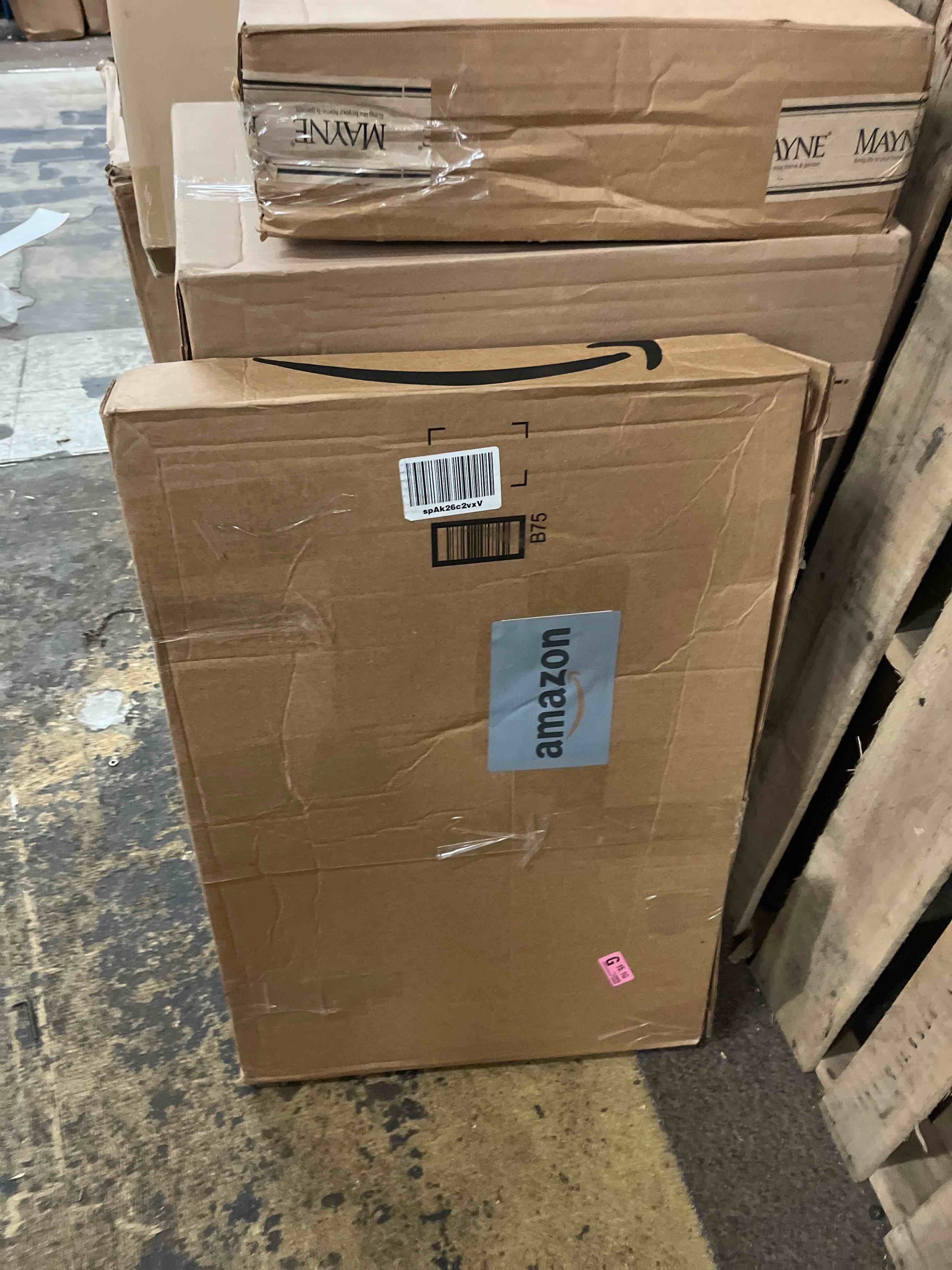 https://s3.amazonaws.com/lotting-images-prod/phillipi/RED5823757_1721385818548.jpeg