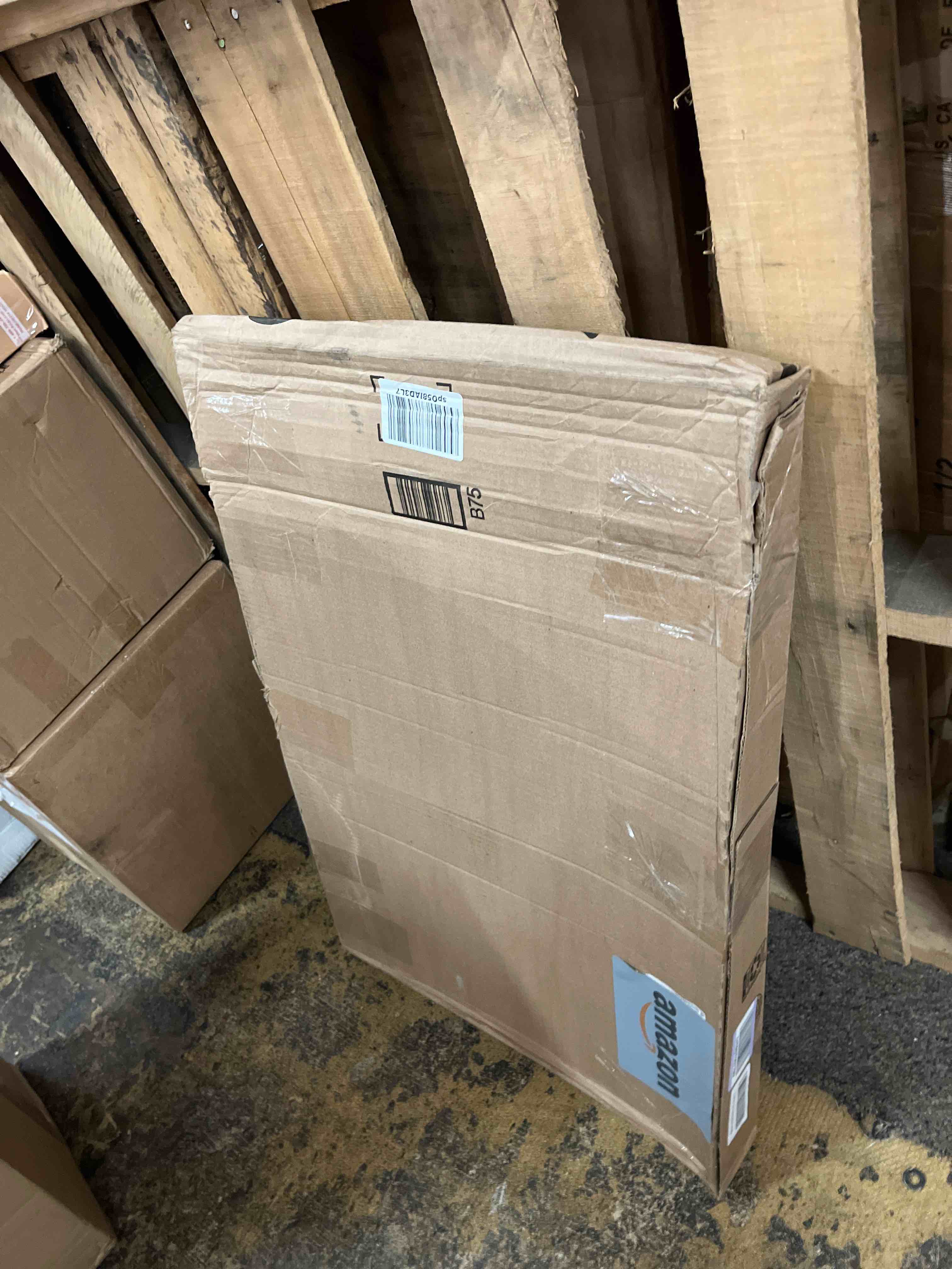 https://s3.amazonaws.com/lotting-images-prod/phillipi/RED5823763_1721387581497.jpeg