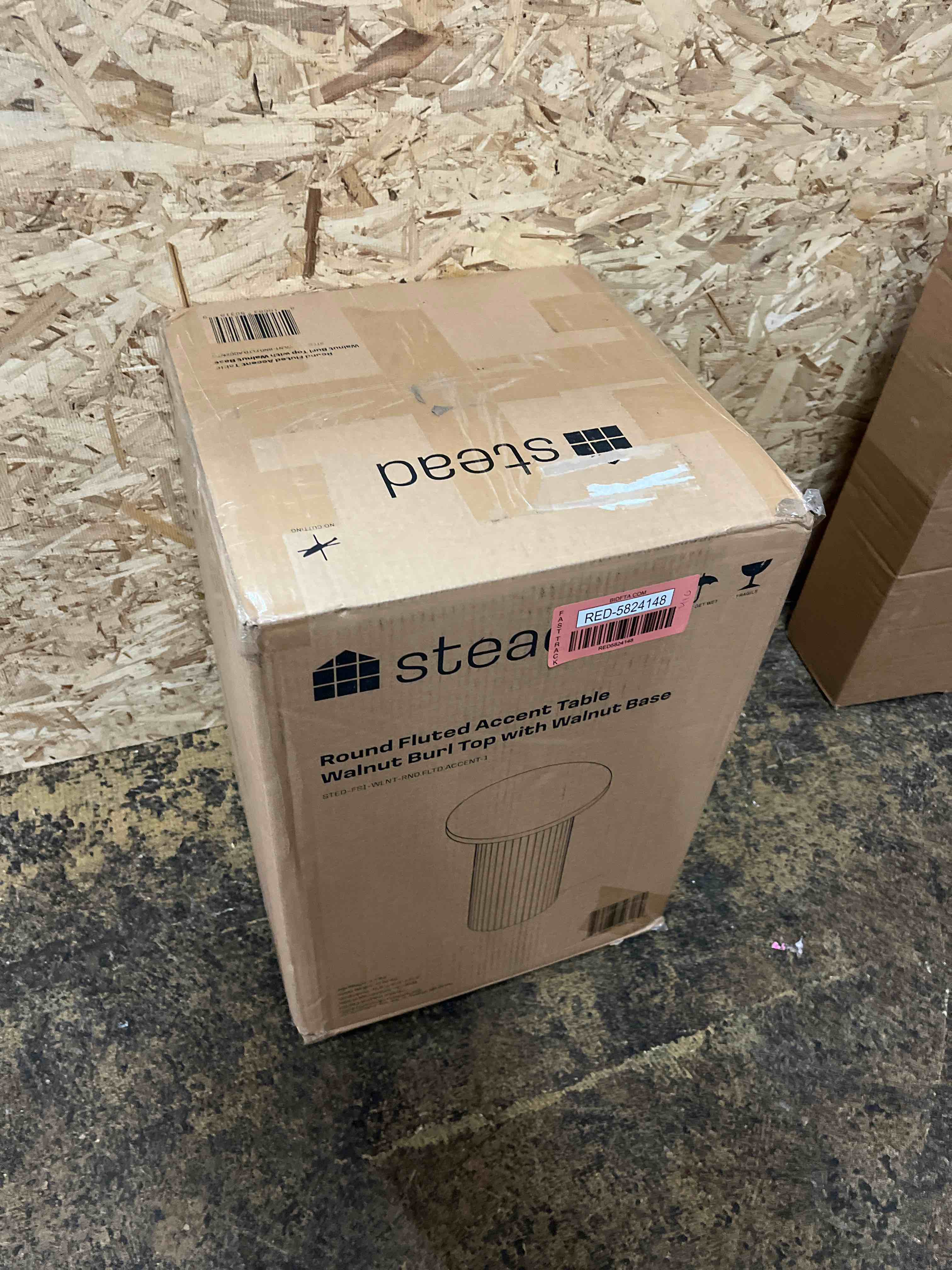 https://s3.amazonaws.com/lotting-images-prod/phillipi/RED5824148_1721891959175.jpeg