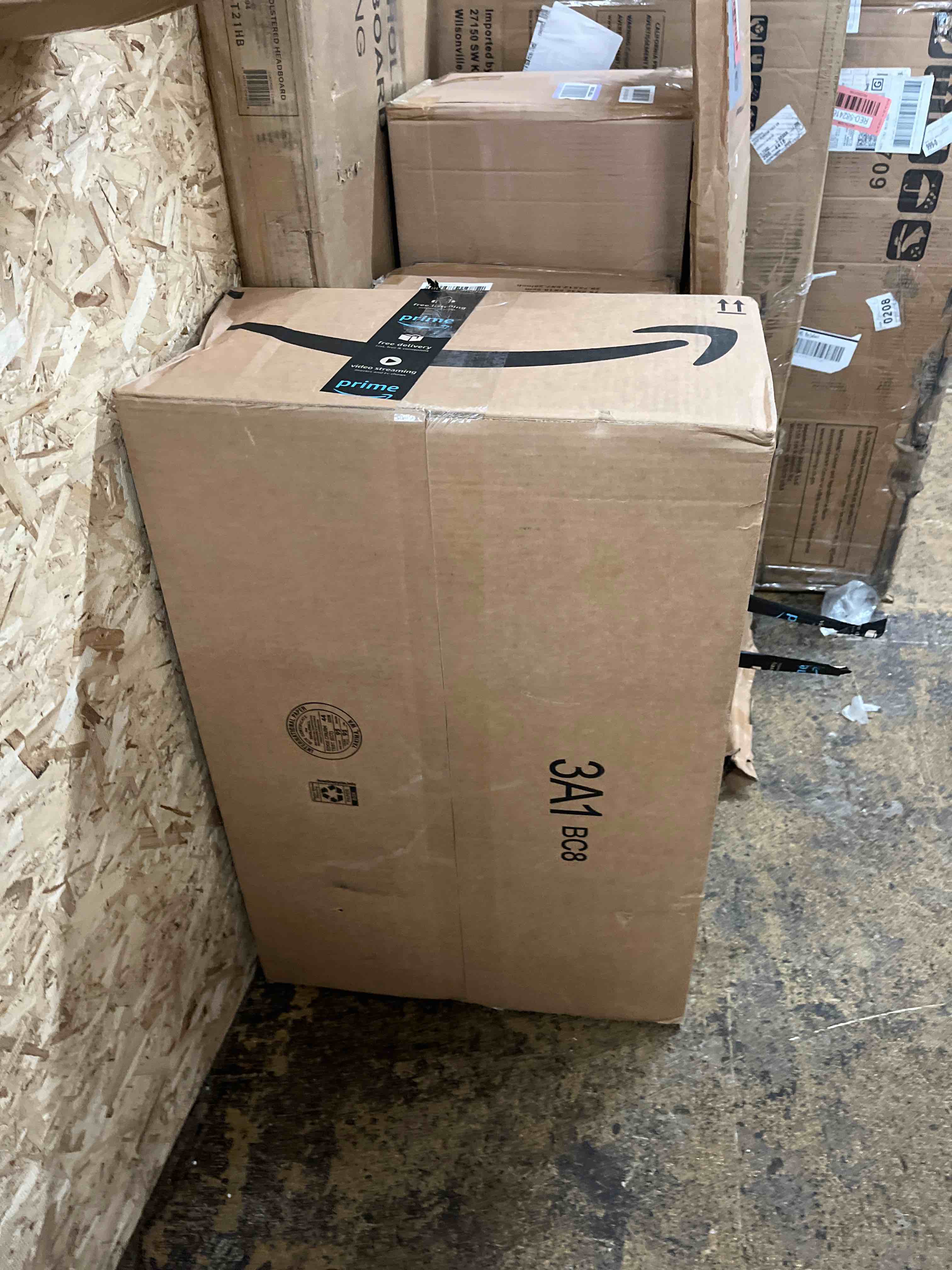 https://s3.amazonaws.com/lotting-images-prod/phillipi/RED5824149_1721893052860.jpeg