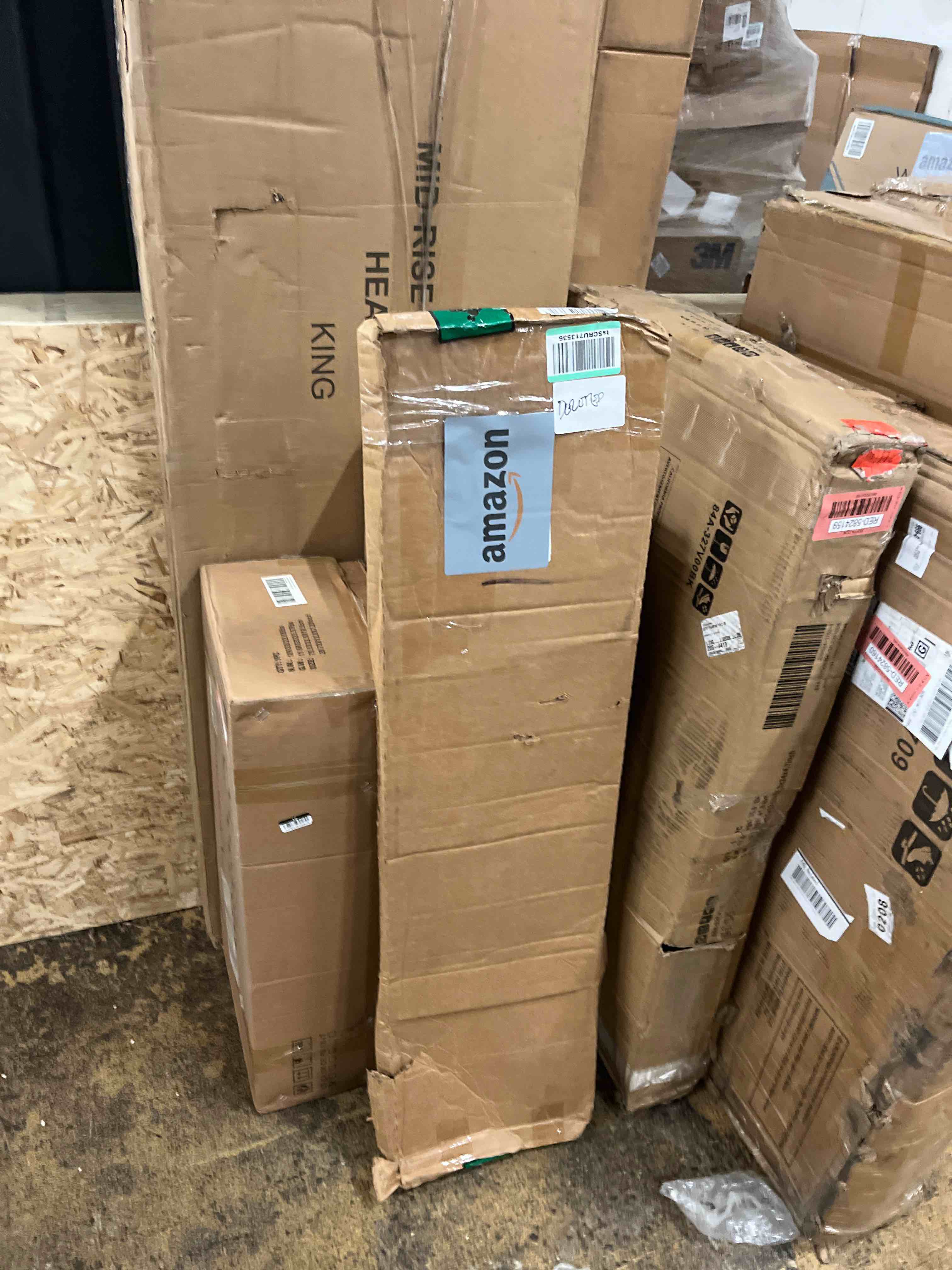 https://s3.amazonaws.com/lotting-images-prod/phillipi/RED5824150_1721892627461.jpeg