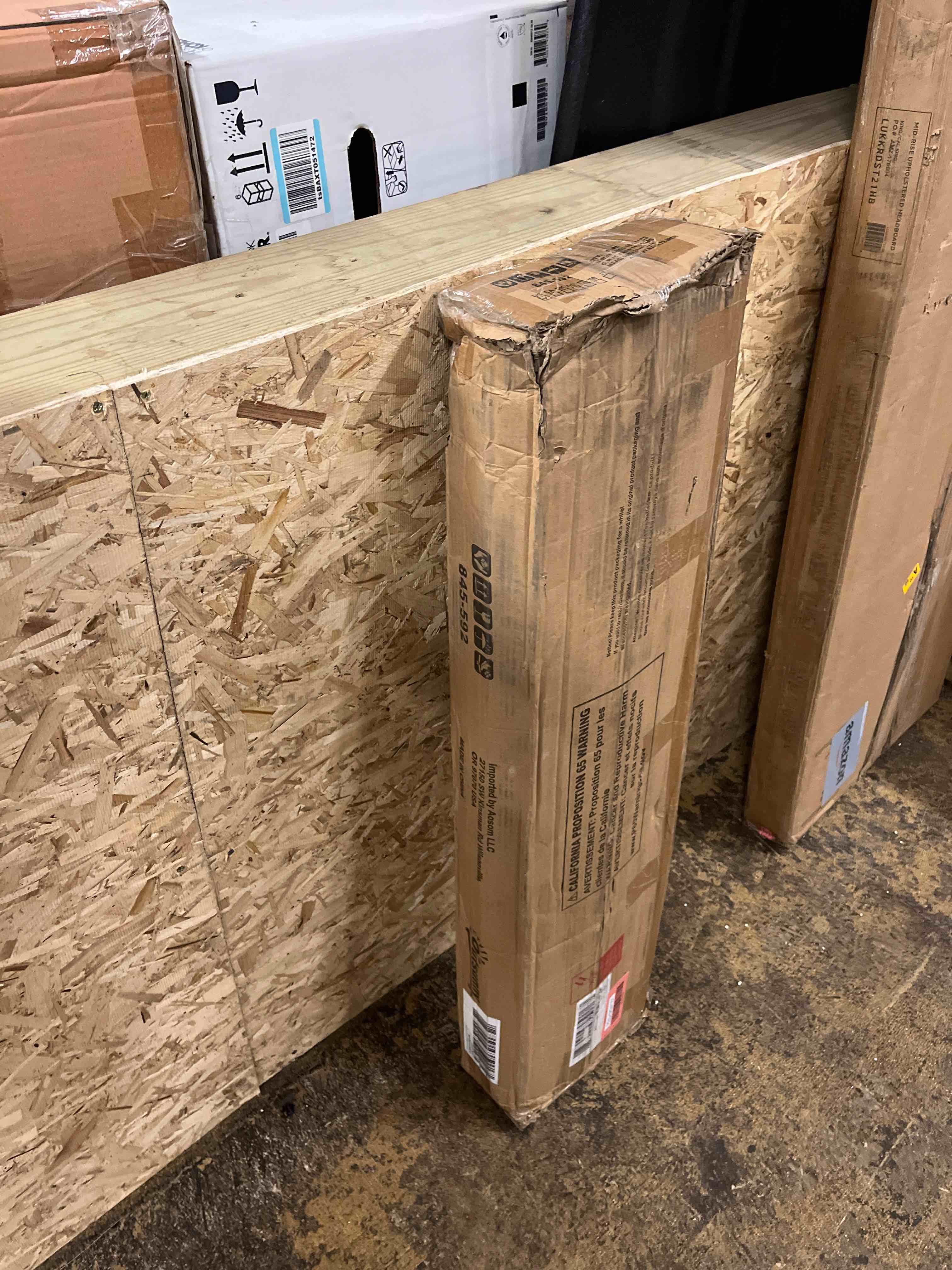 https://s3.amazonaws.com/lotting-images-prod/phillipi/RED5824161_1721891766914.jpeg