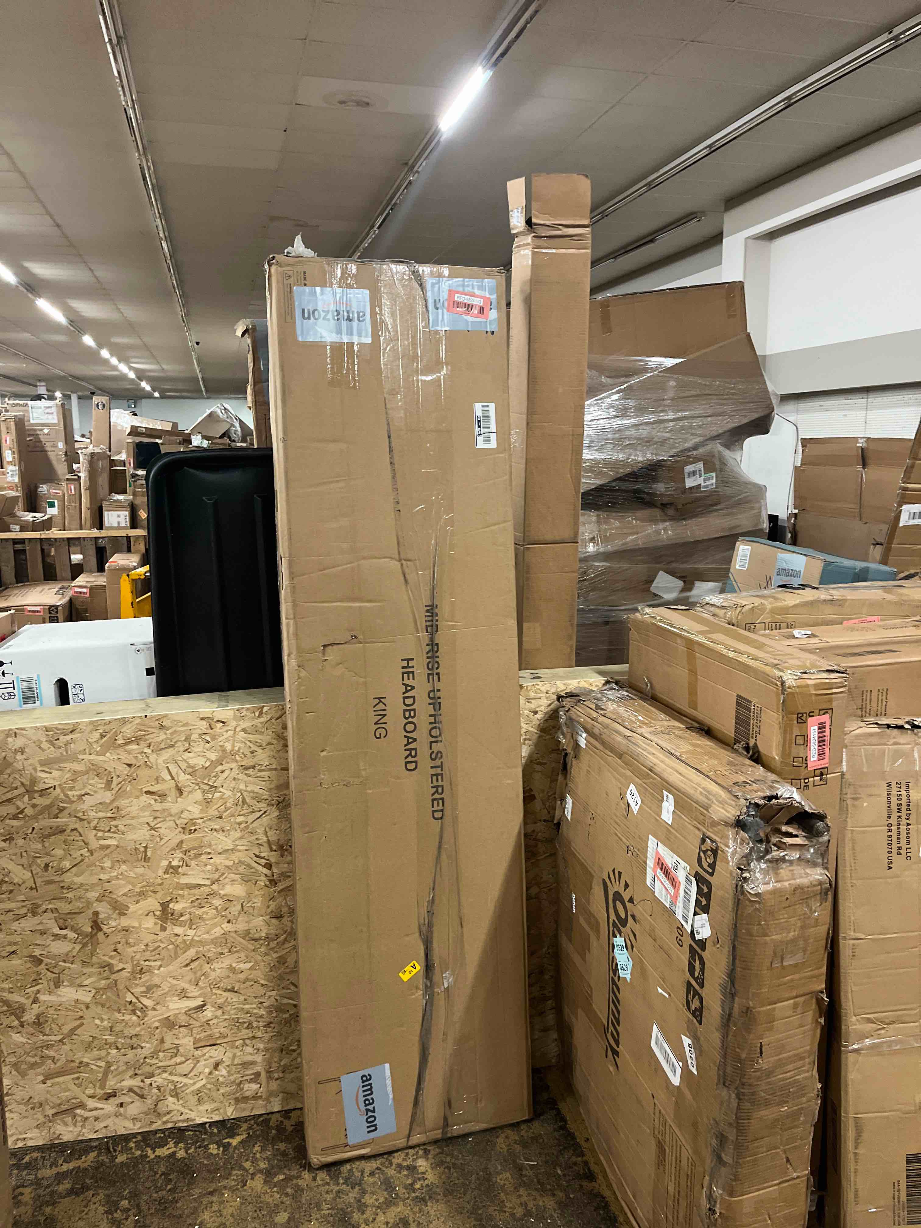 https://s3.amazonaws.com/lotting-images-prod/phillipi/RED5824163_1721891634306.jpeg