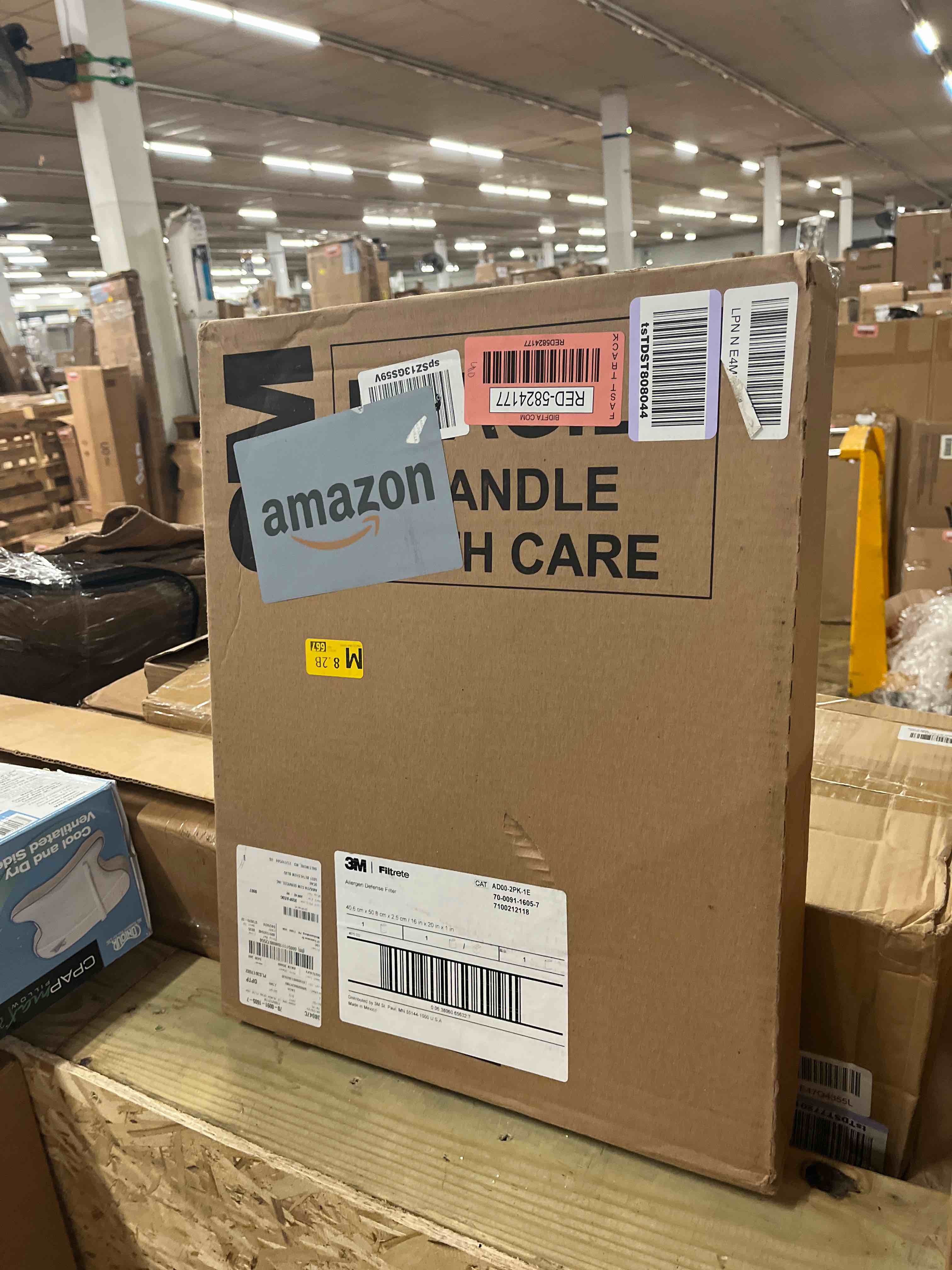 https://s3.amazonaws.com/lotting-images-prod/phillipi/RED5824177_1721894404552.jpeg