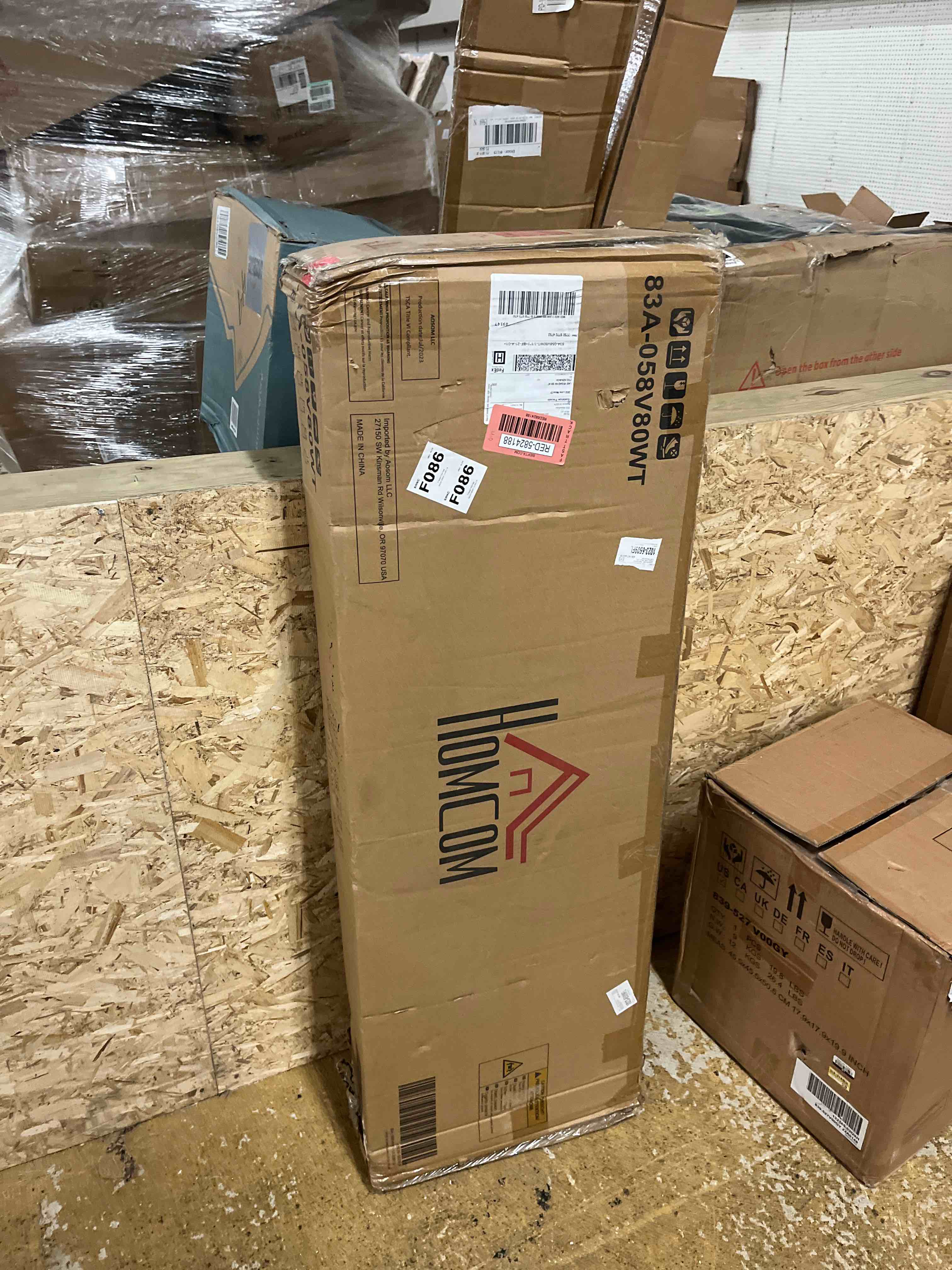 https://s3.amazonaws.com/lotting-images-prod/phillipi/RED5824188_1721889878936.jpeg
