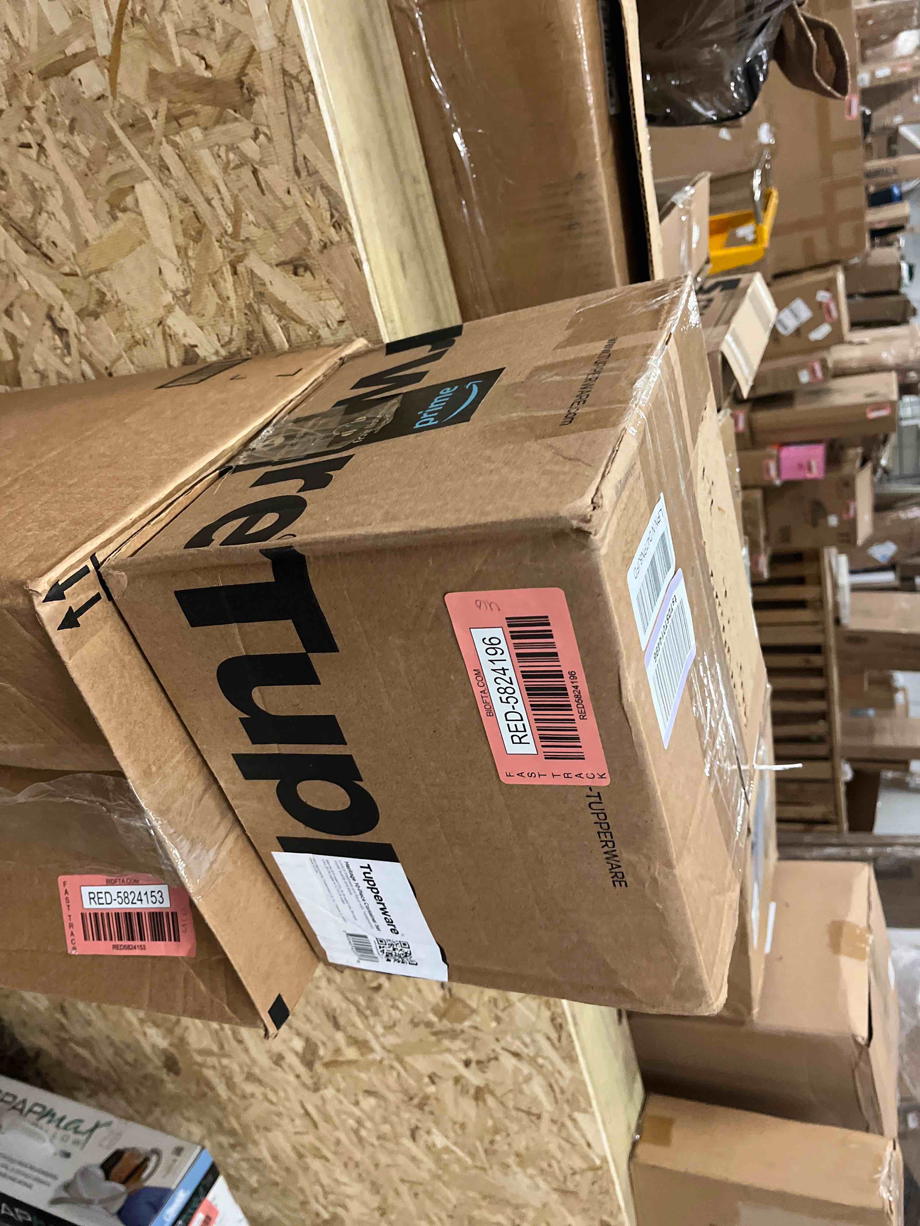 https://s3.amazonaws.com/lotting-images-prod/phillipi/RED5824196_1721893603063.jpeg