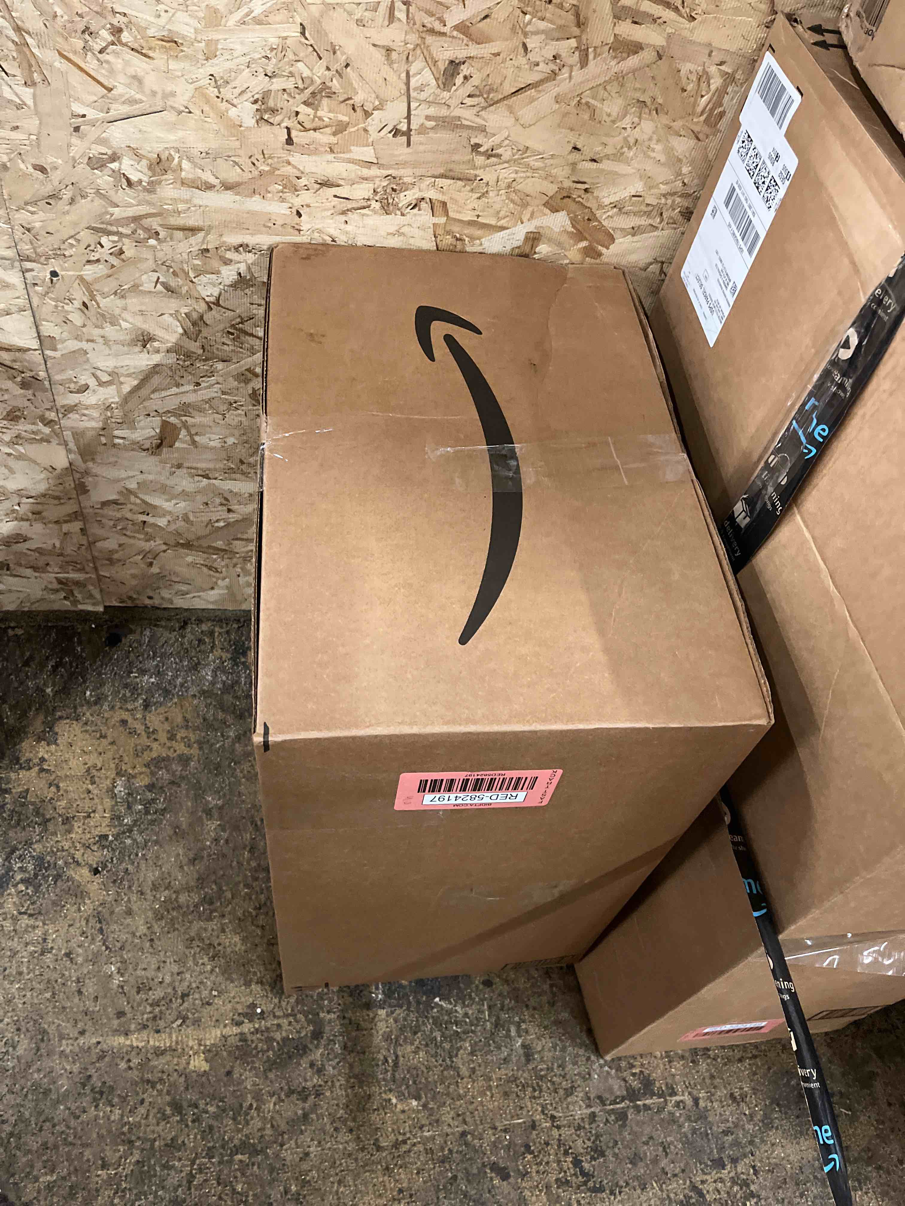 https://s3.amazonaws.com/lotting-images-prod/phillipi/RED5824197_1721894041138.jpeg