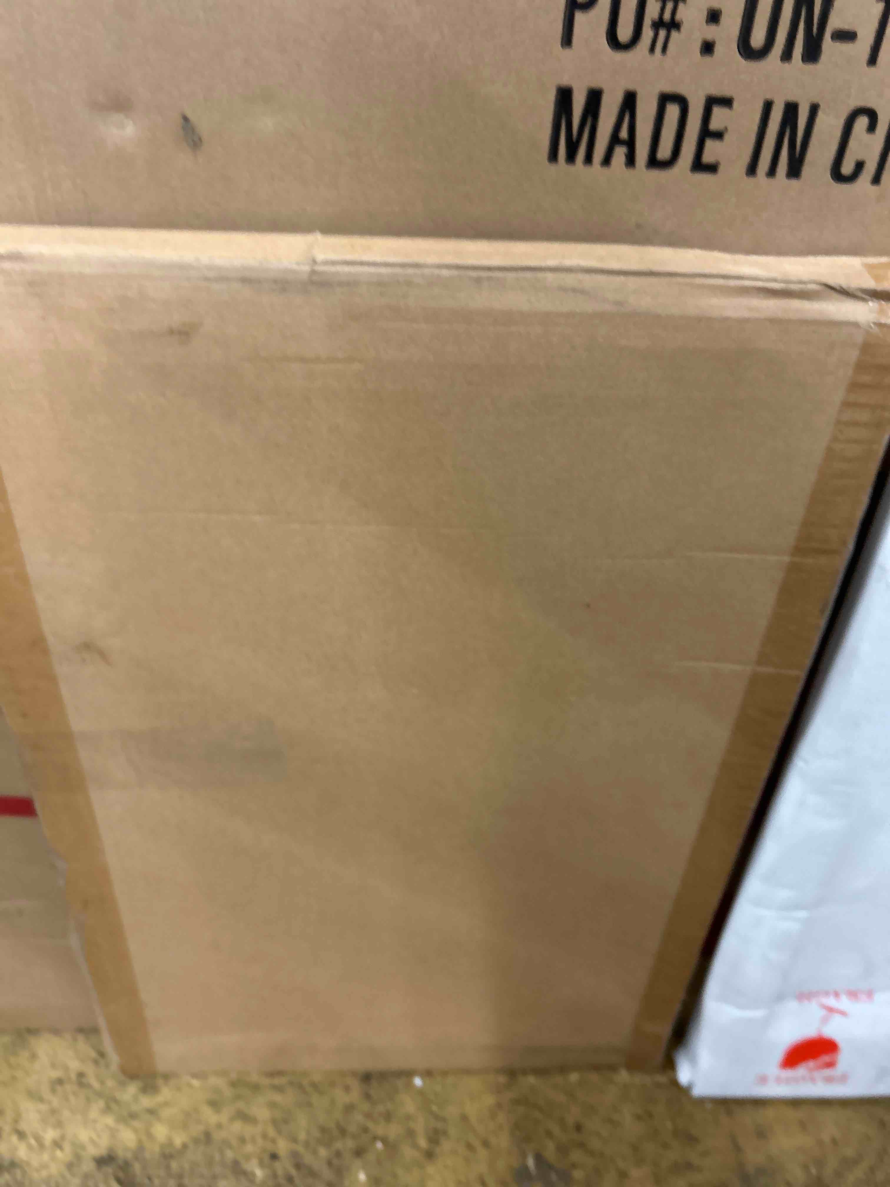 https://s3.amazonaws.com/lotting-images-prod/phillipi/RED5824450_1722353575158.jpeg
