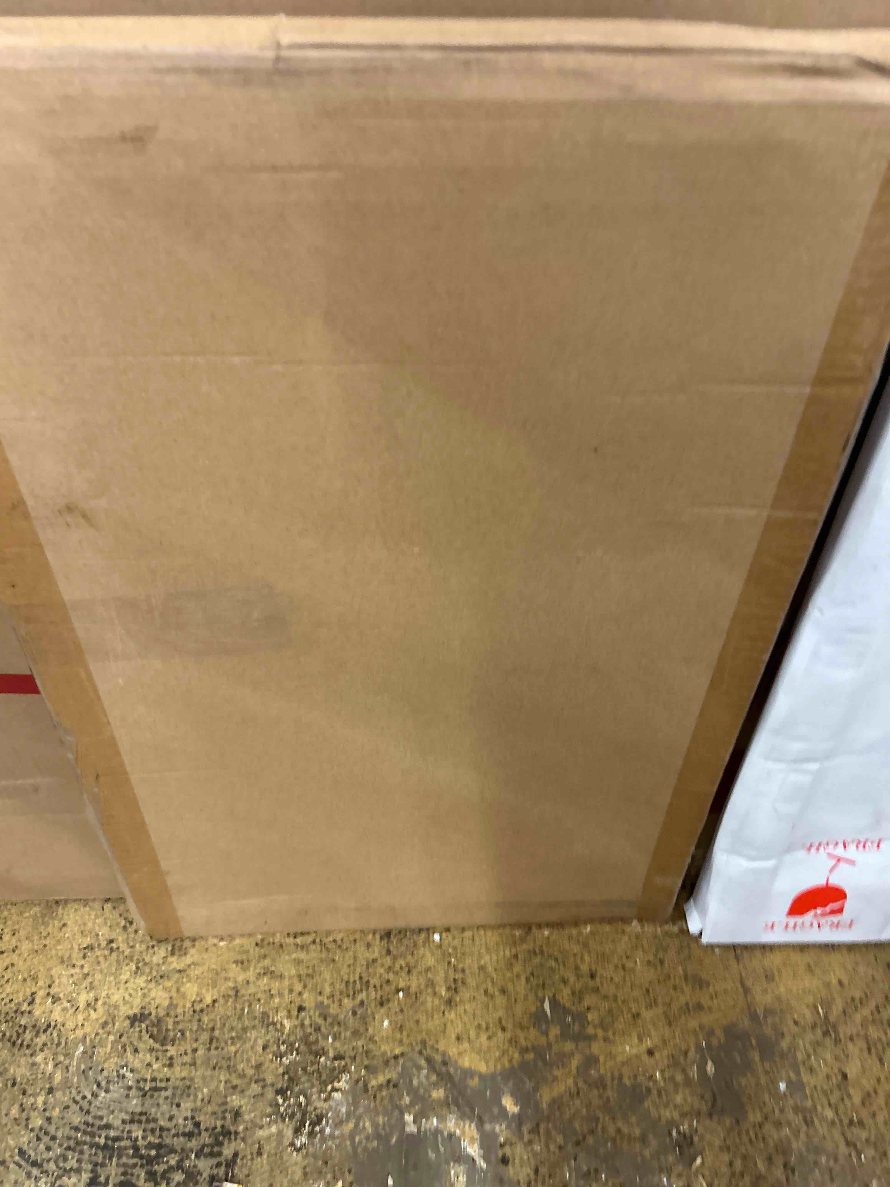 https://s3.amazonaws.com/lotting-images-prod/phillipi/RED5824450_1722353576473.jpeg