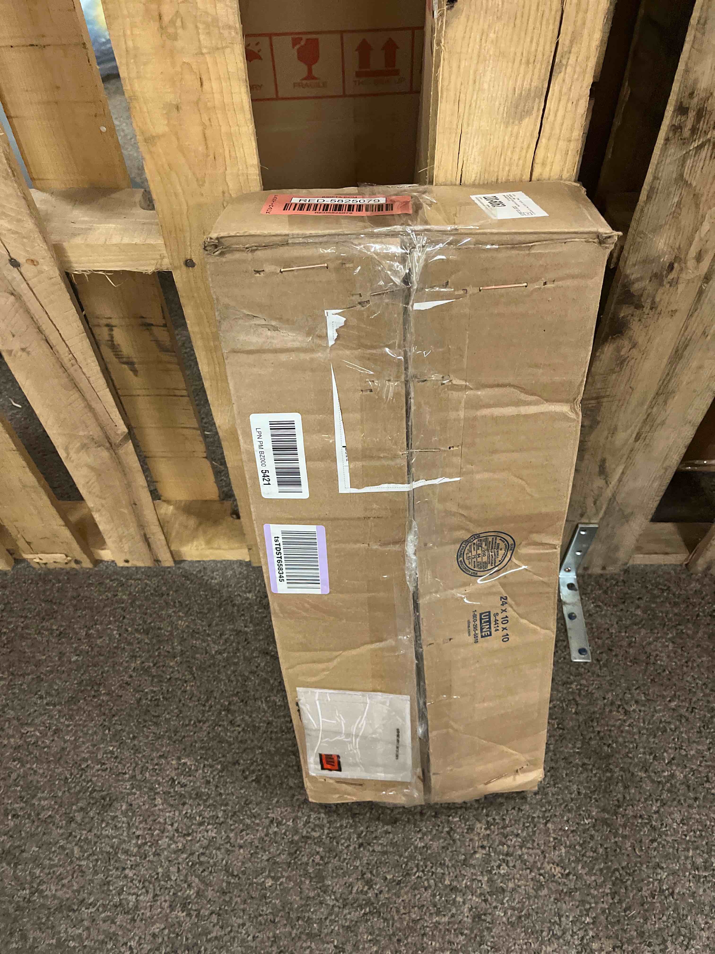 https://s3.amazonaws.com/lotting-images-prod/phillipi/RED5825079_1709349345738.jpeg