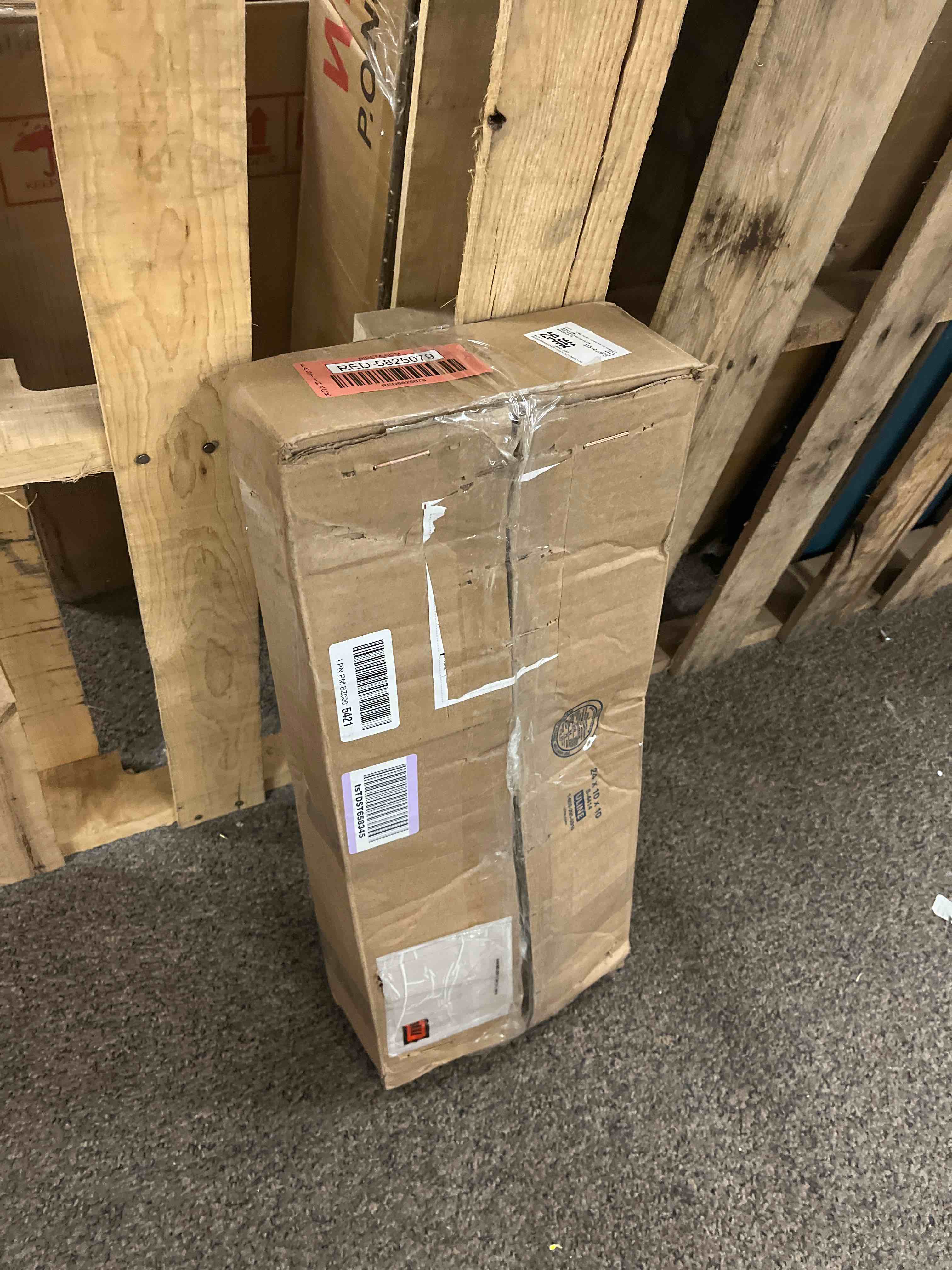 https://s3.amazonaws.com/lotting-images-prod/phillipi/RED5825079_1709349347445.jpeg