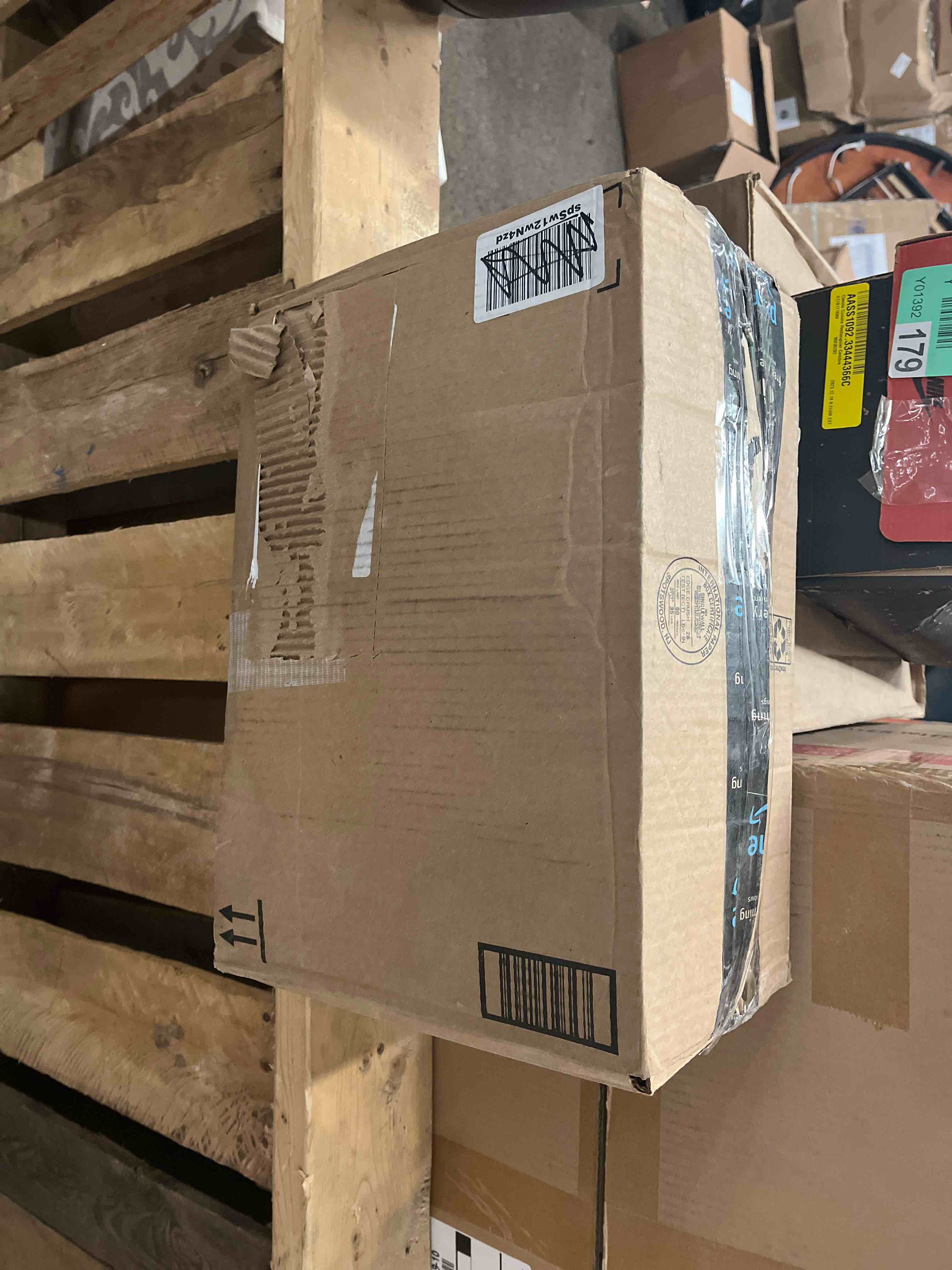 https://s3.amazonaws.com/lotting-images-prod/phillipi/RED5825088_1709348869290.jpeg