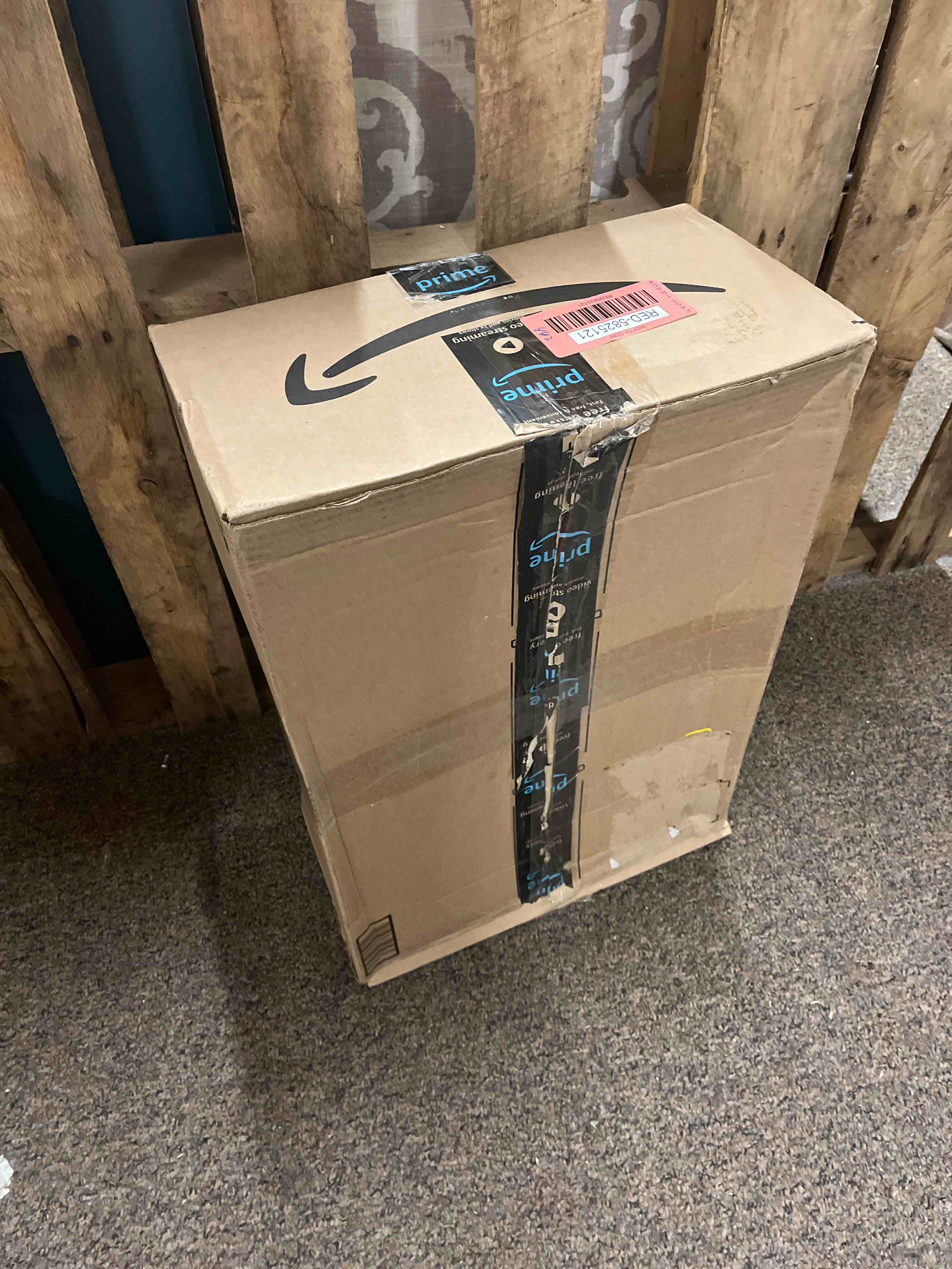 https://s3.amazonaws.com/lotting-images-prod/phillipi/RED5825121_1709351441617.jpeg
