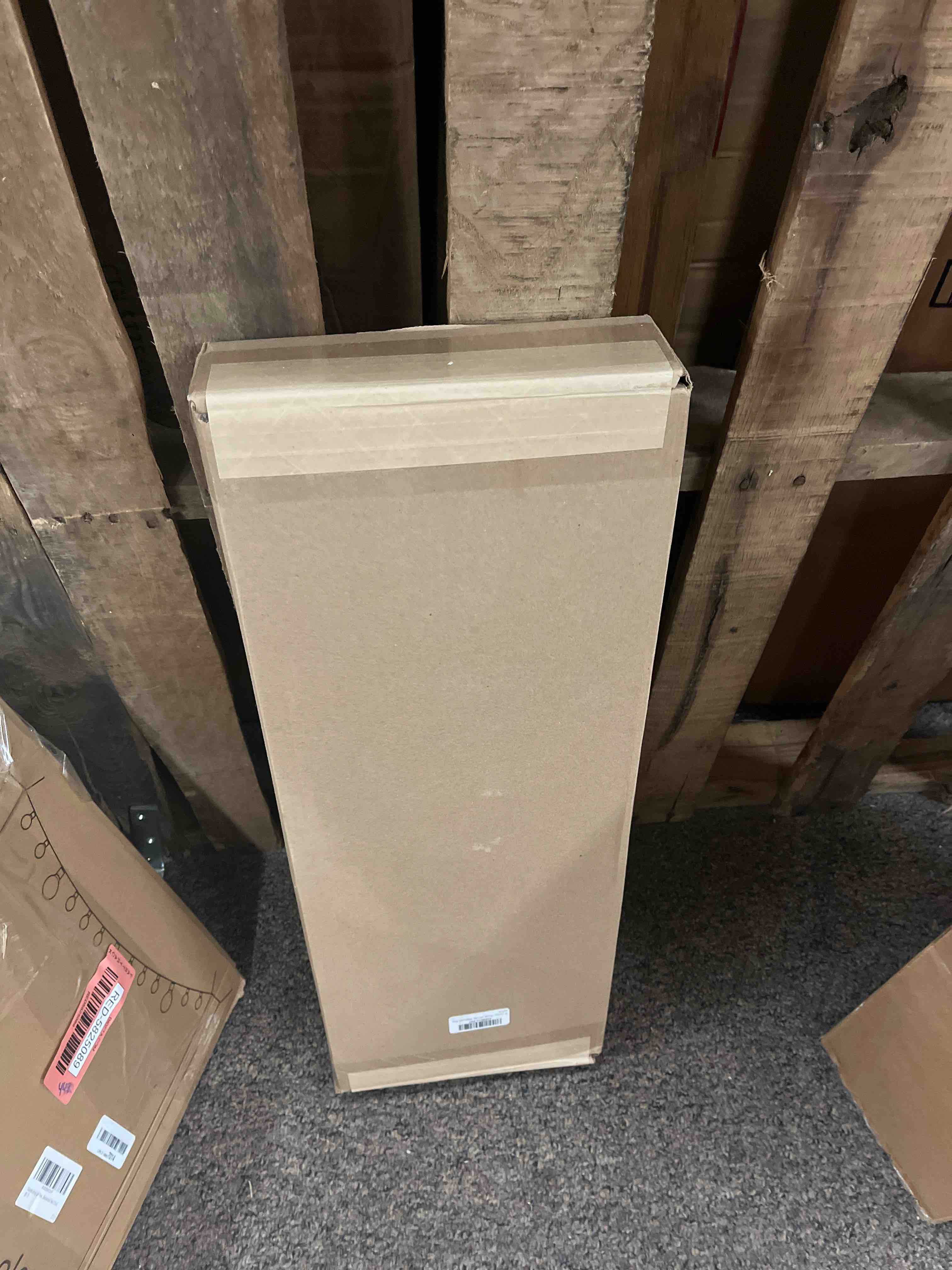 https://s3.amazonaws.com/lotting-images-prod/phillipi/RED5825126_1709350708977.jpeg