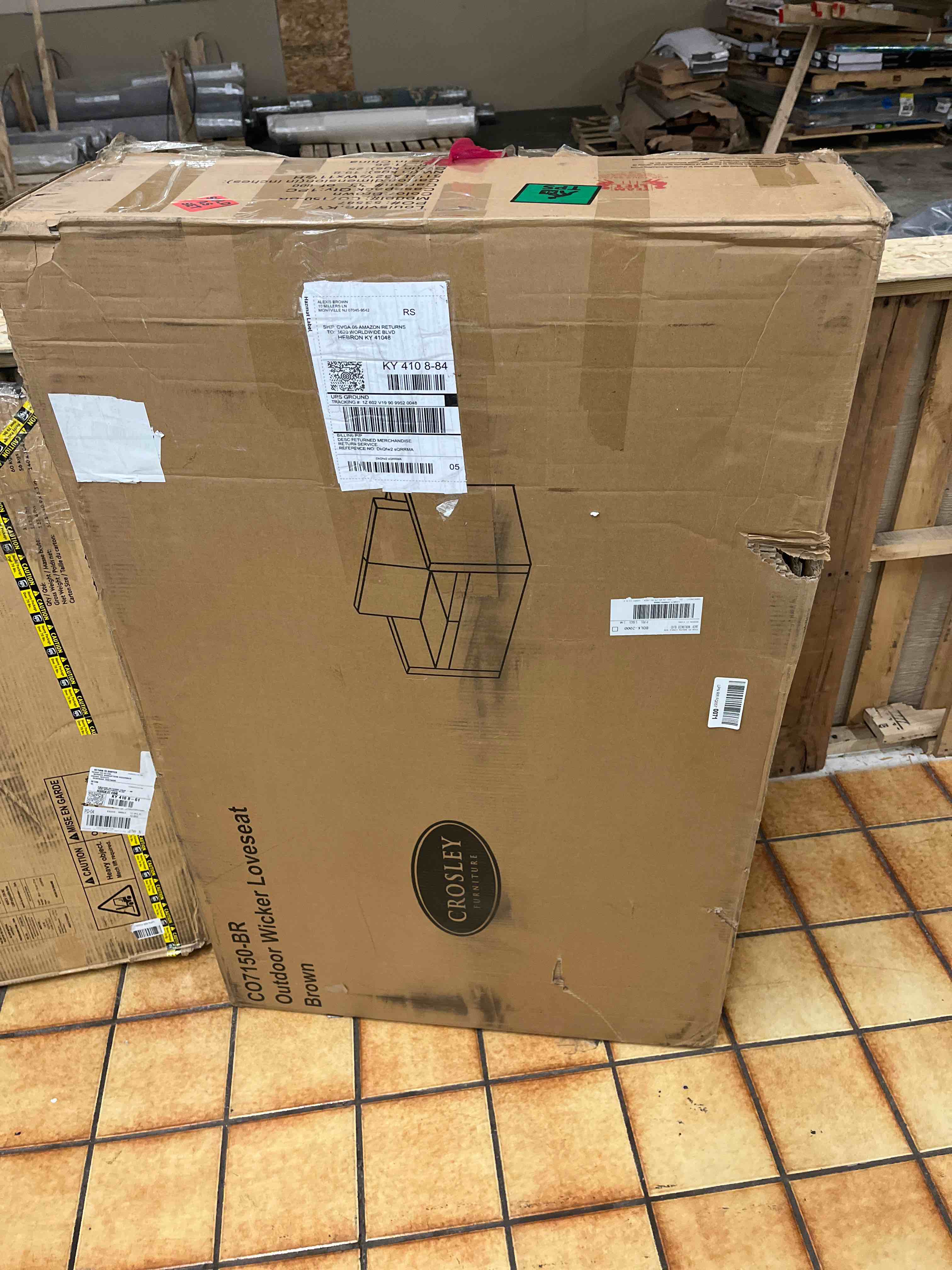 https://s3.amazonaws.com/lotting-images-prod/phillipi/RED5825253_1709617630068.jpeg