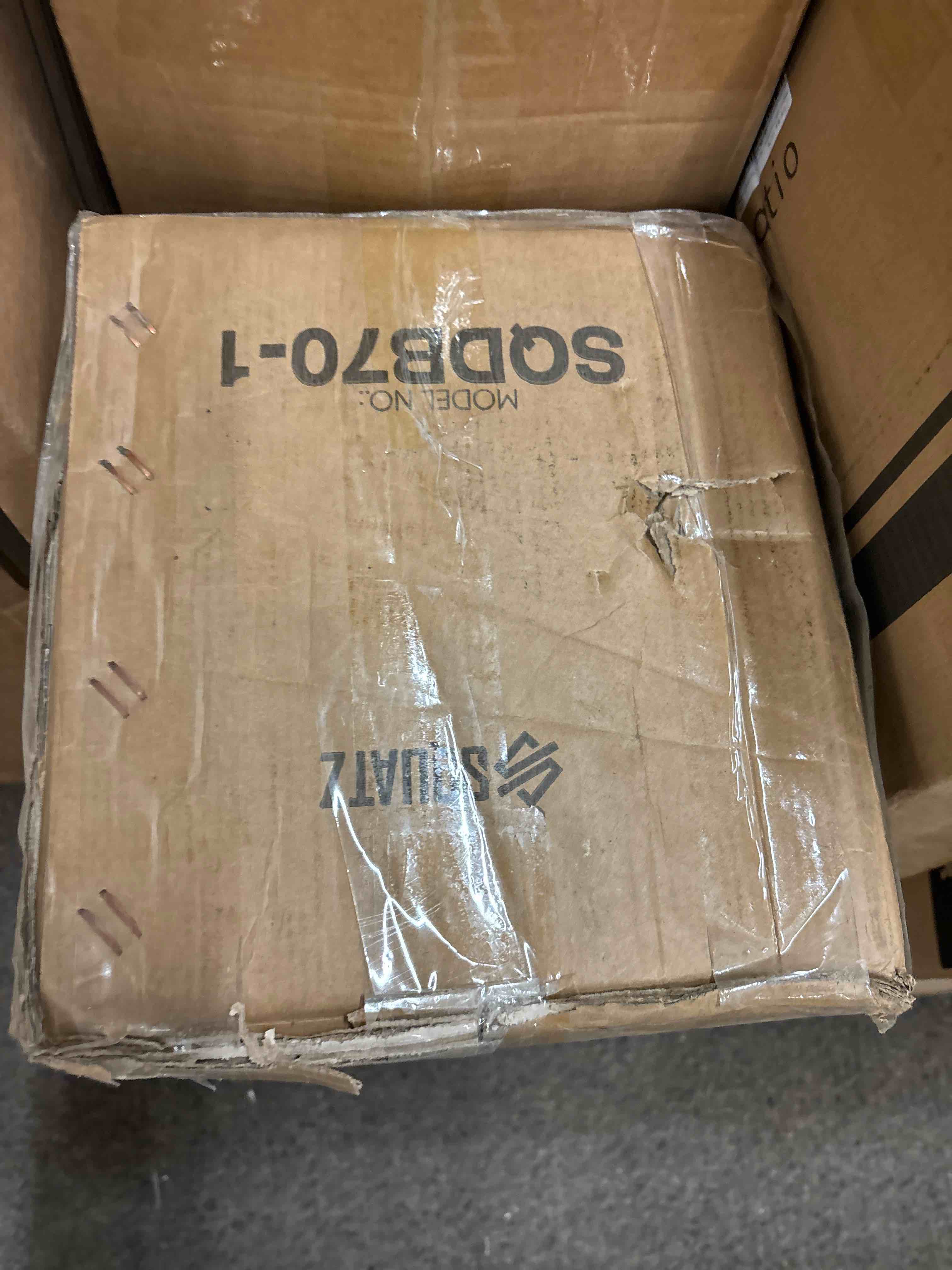 https://s3.amazonaws.com/lotting-images-prod/phillipi/RED5825840_1710786734825.jpeg