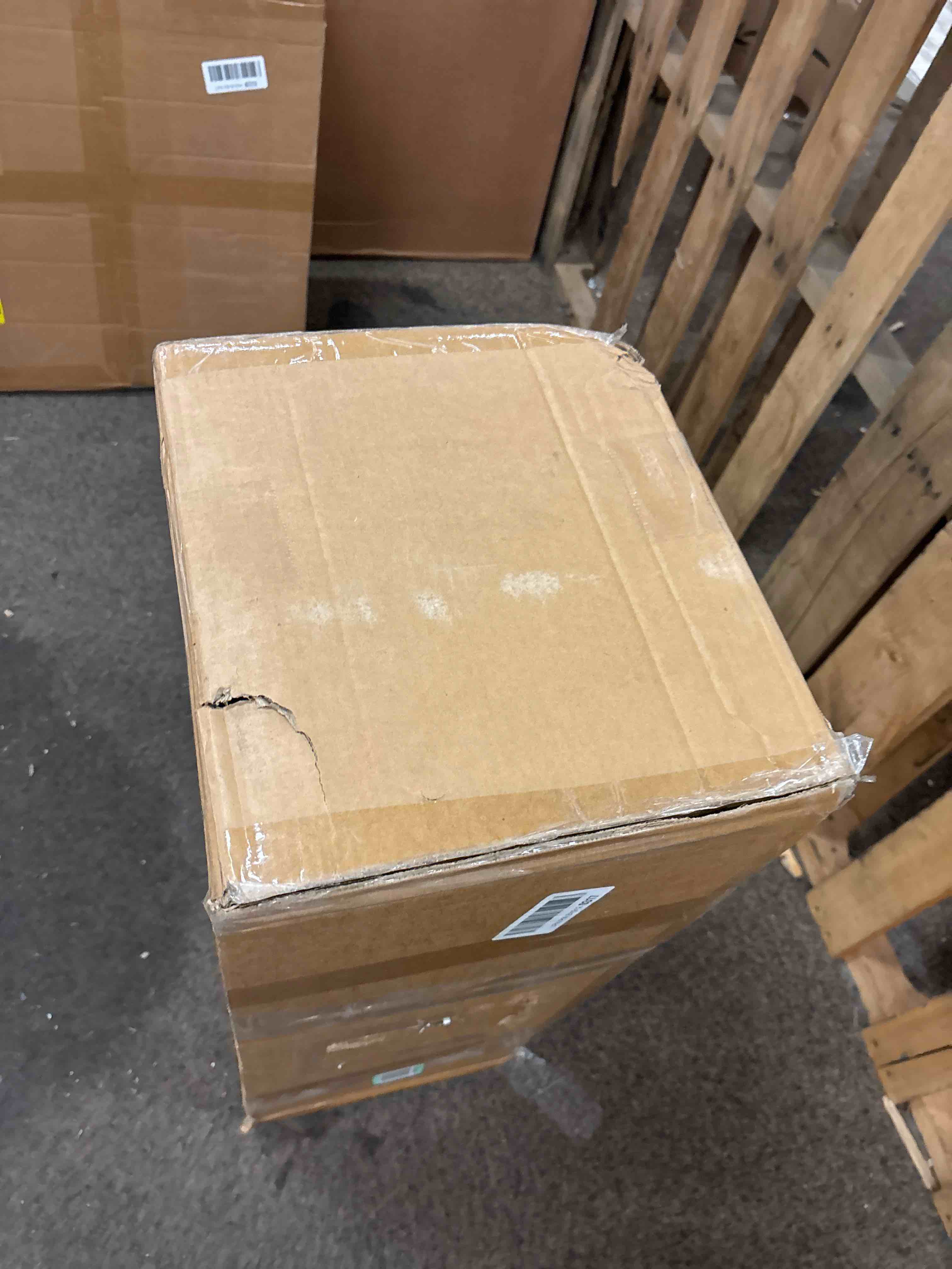 https://s3.amazonaws.com/lotting-images-prod/phillipi/RED5826042_1711498134333.jpeg