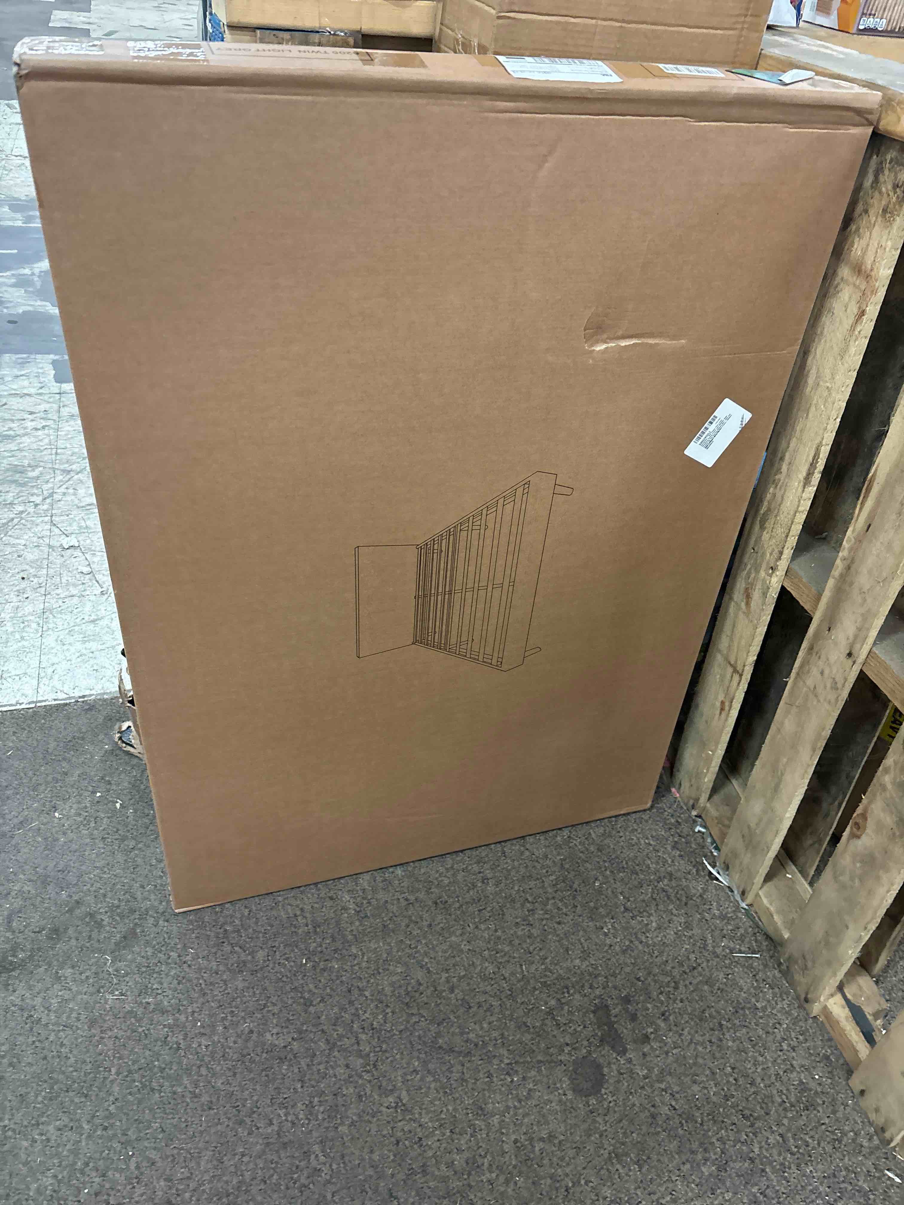 https://s3.amazonaws.com/lotting-images-prod/phillipi/RED5826059_1711495837517.jpeg