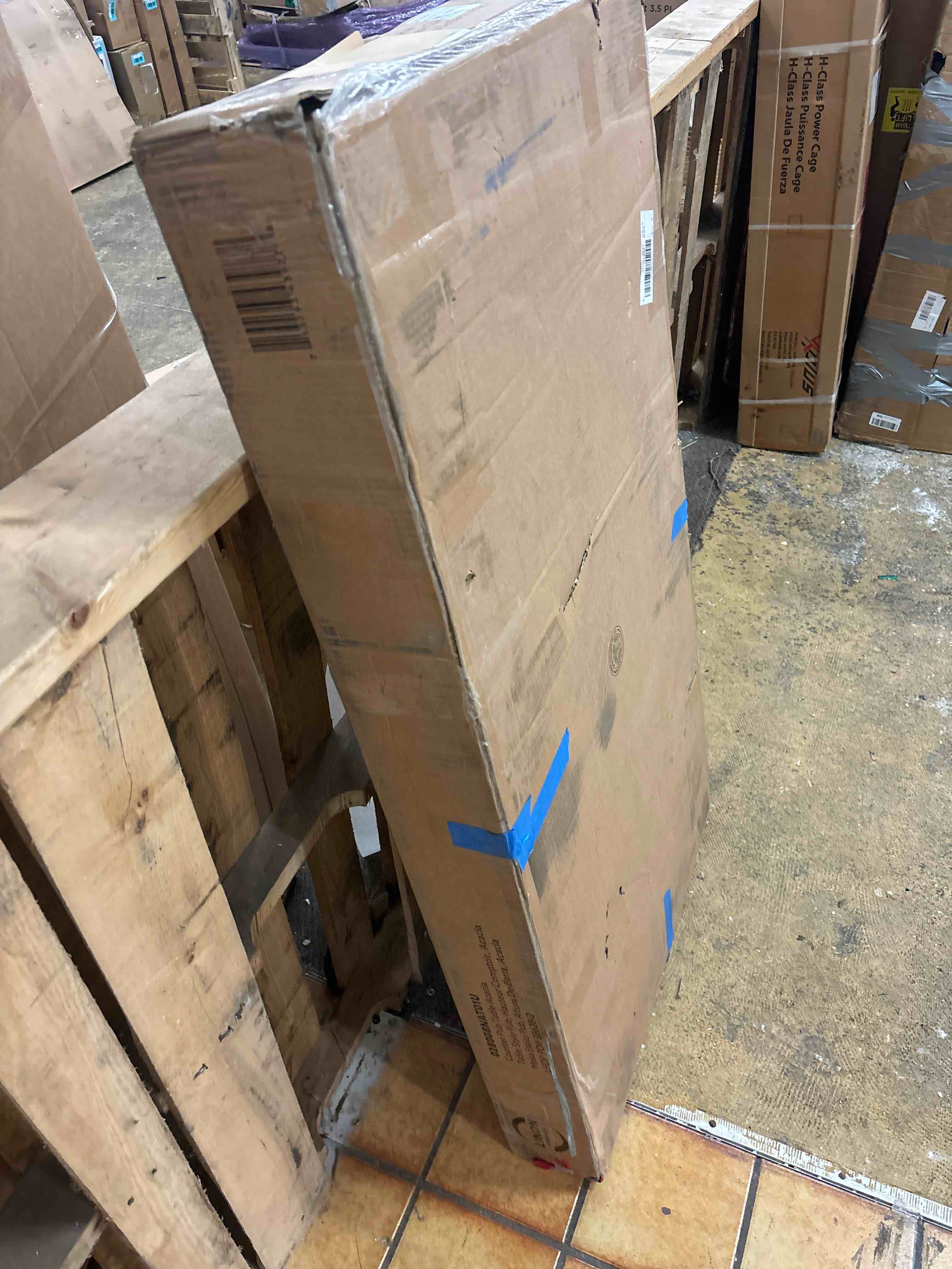 https://s3.amazonaws.com/lotting-images-prod/phillipi/RED5826566_1713919420223.jpeg