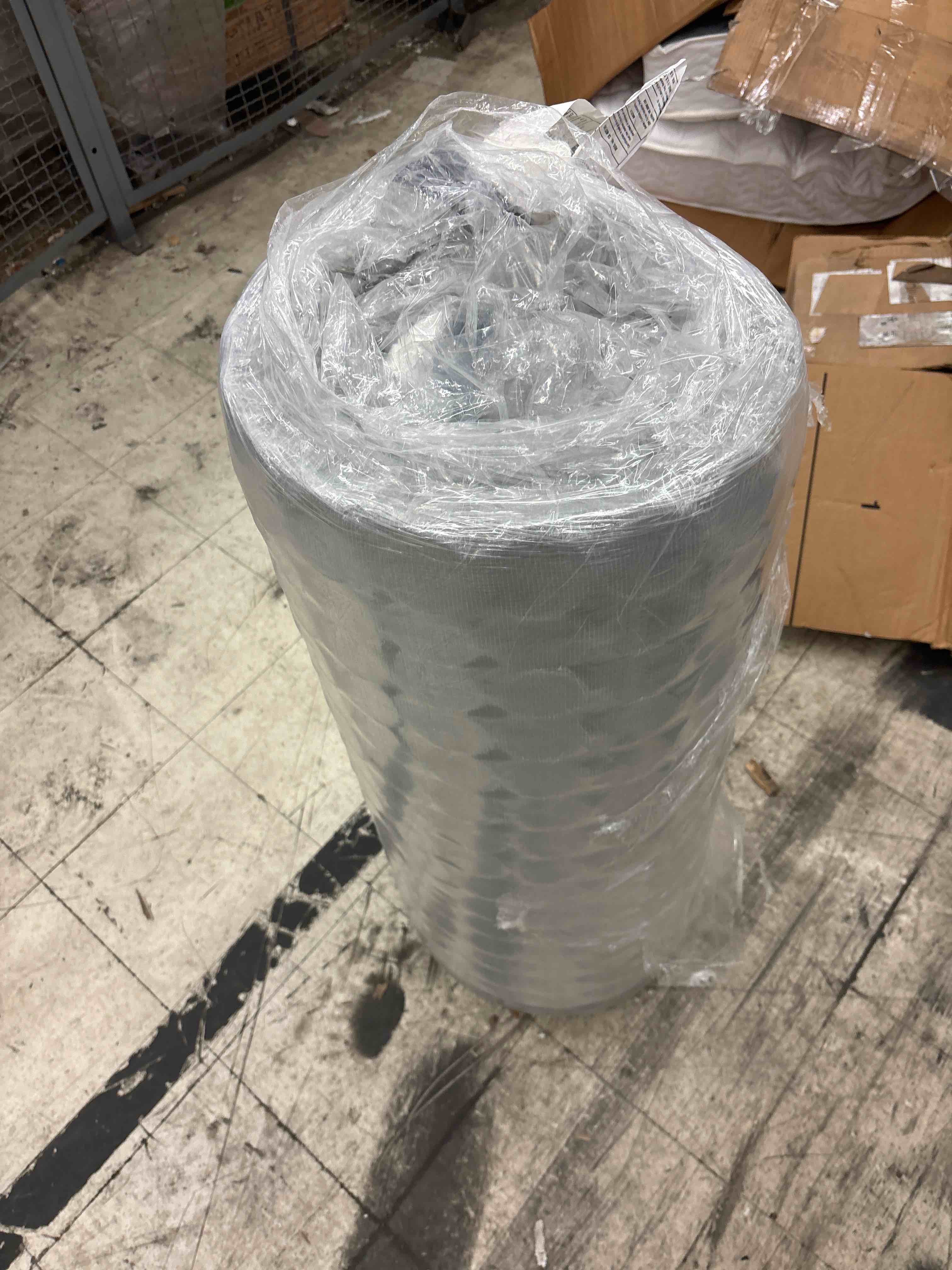 https://s3.amazonaws.com/lotting-images-prod/phillipi/RED5826695_1714606011579.jpeg