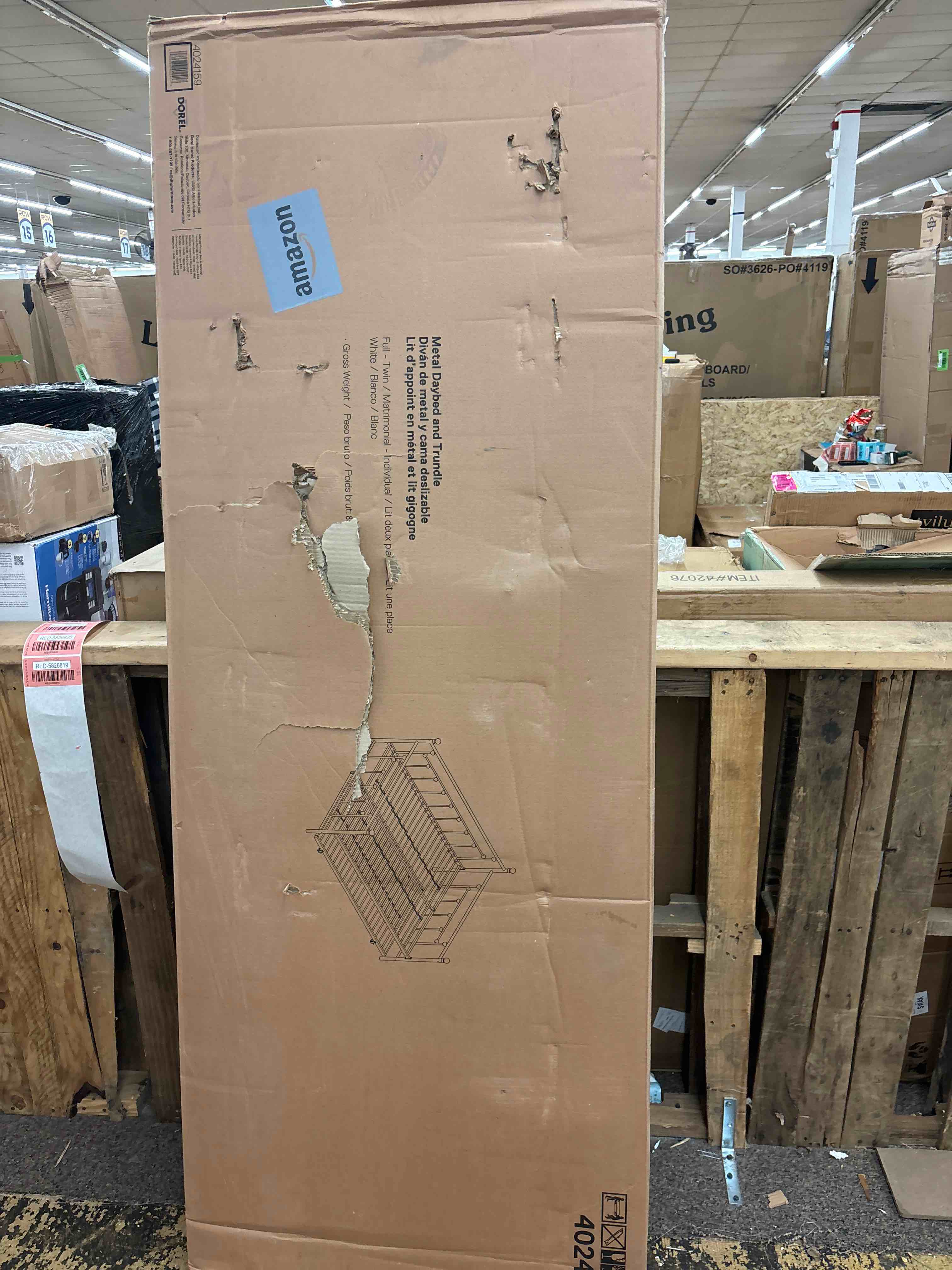 https://s3.amazonaws.com/lotting-images-prod/phillipi/RED5826819_1714756466663.jpeg