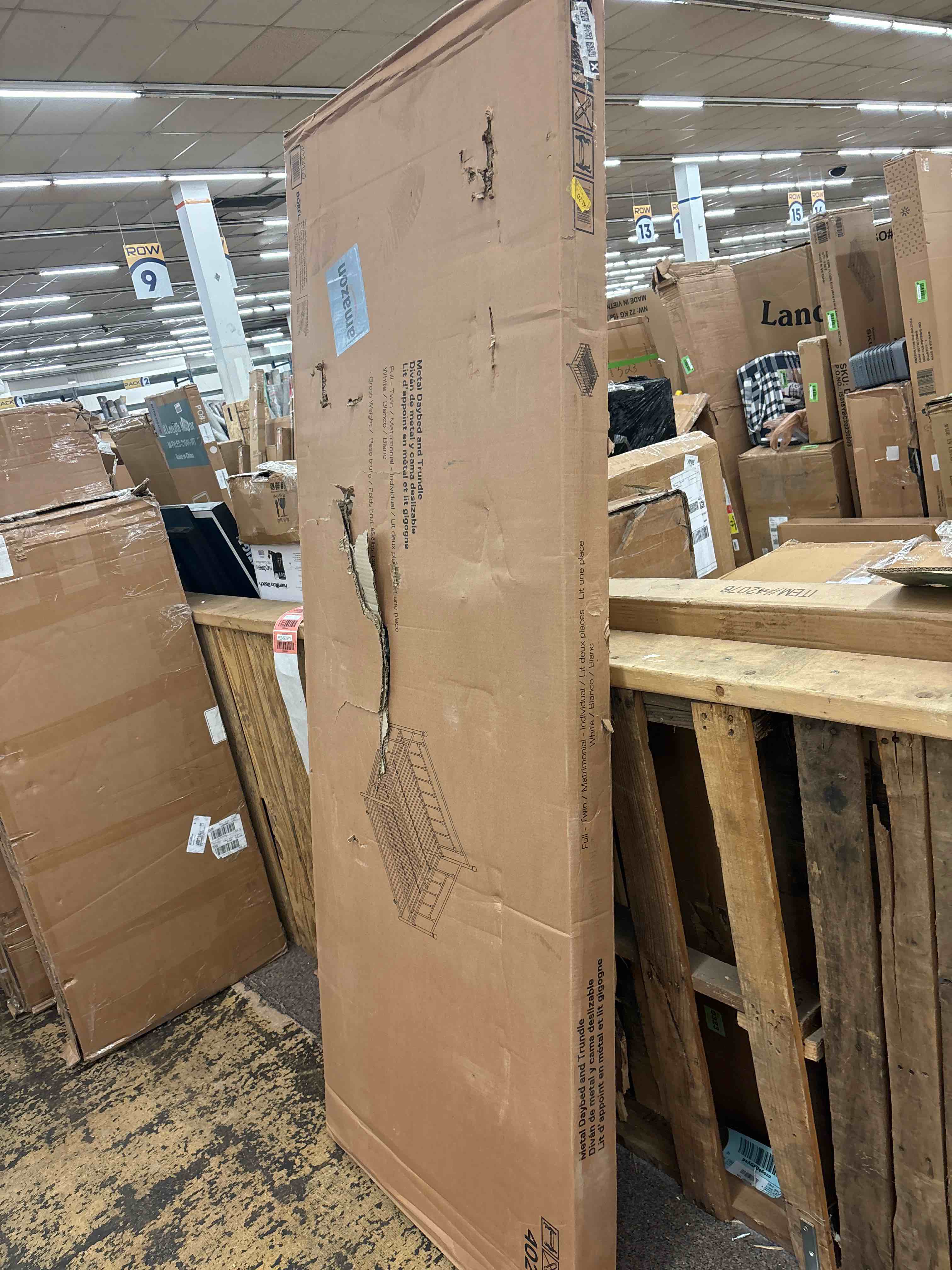 https://s3.amazonaws.com/lotting-images-prod/phillipi/RED5826819_1714756469765.jpeg
