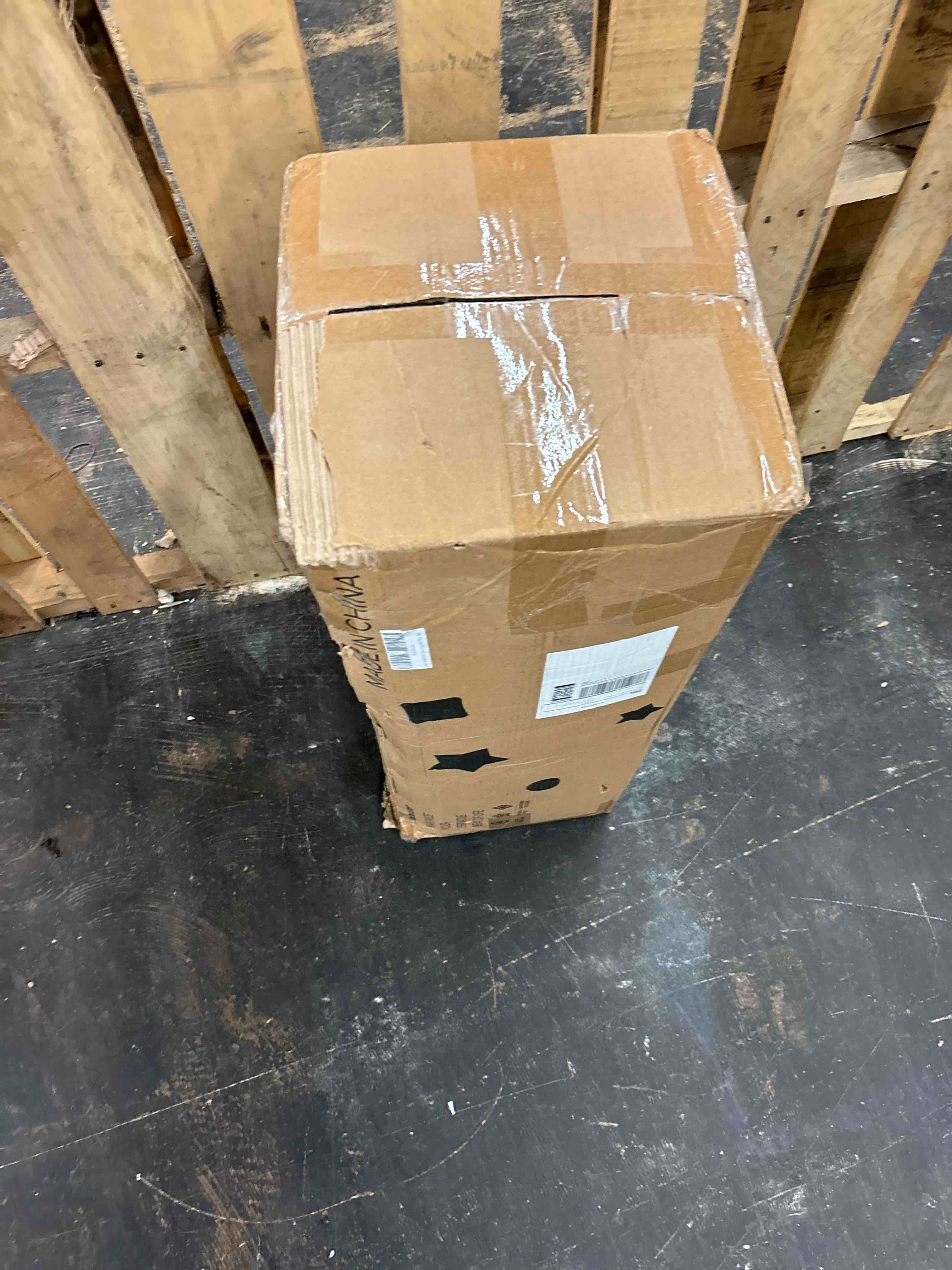 https://s3.amazonaws.com/lotting-images-prod/phillipi/RED5827334_1717407178095.jpeg