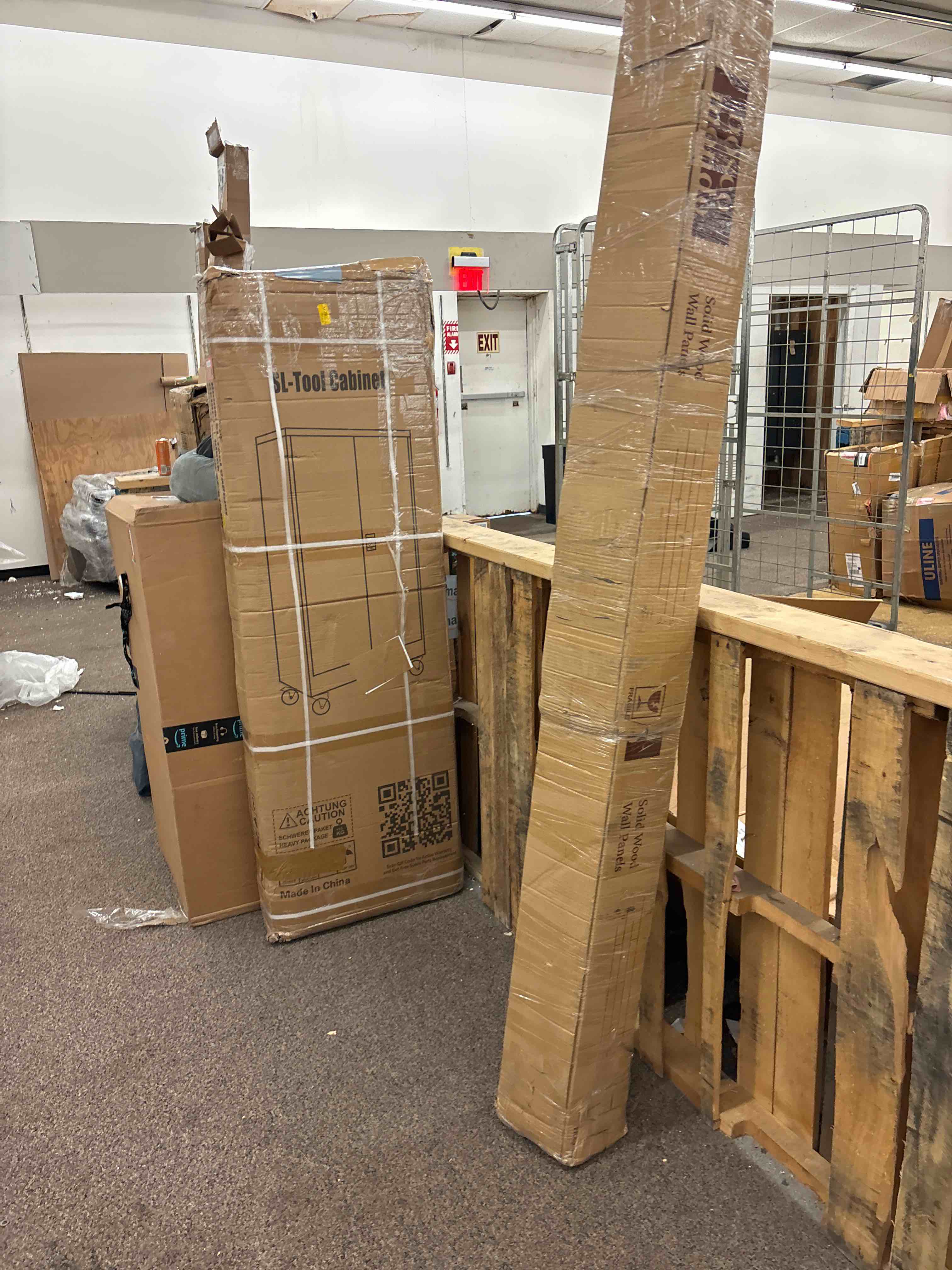 https://s3.amazonaws.com/lotting-images-prod/phillipi/RED5827490_1718635864826.jpeg