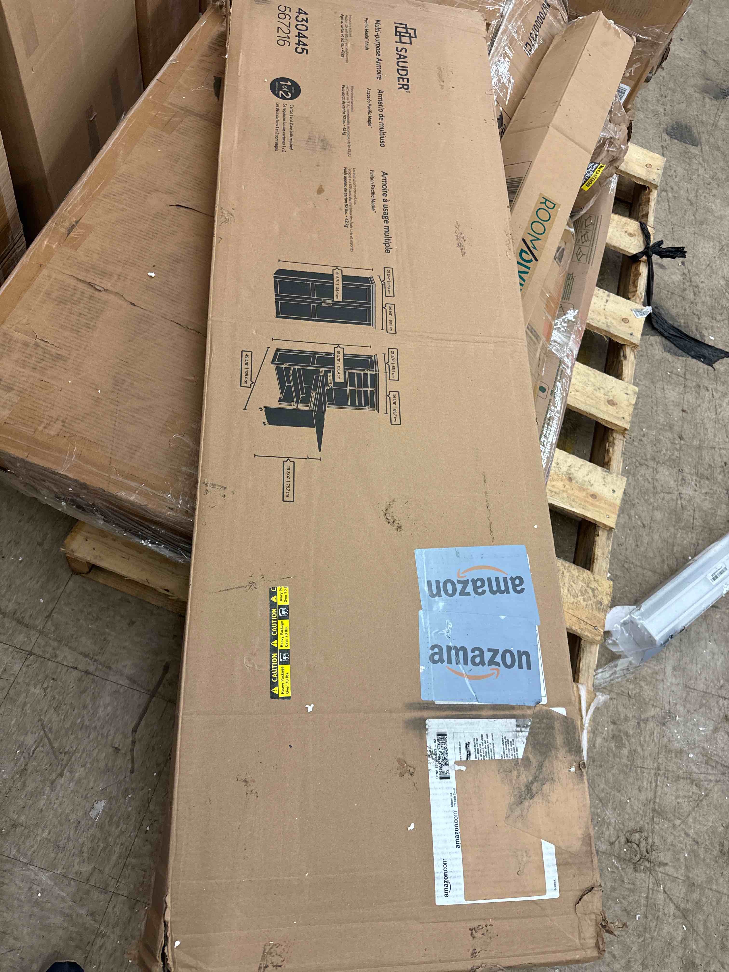 https://s3.amazonaws.com/lotting-images-prod/phillipi/RED6139945_1710520442792.jpeg