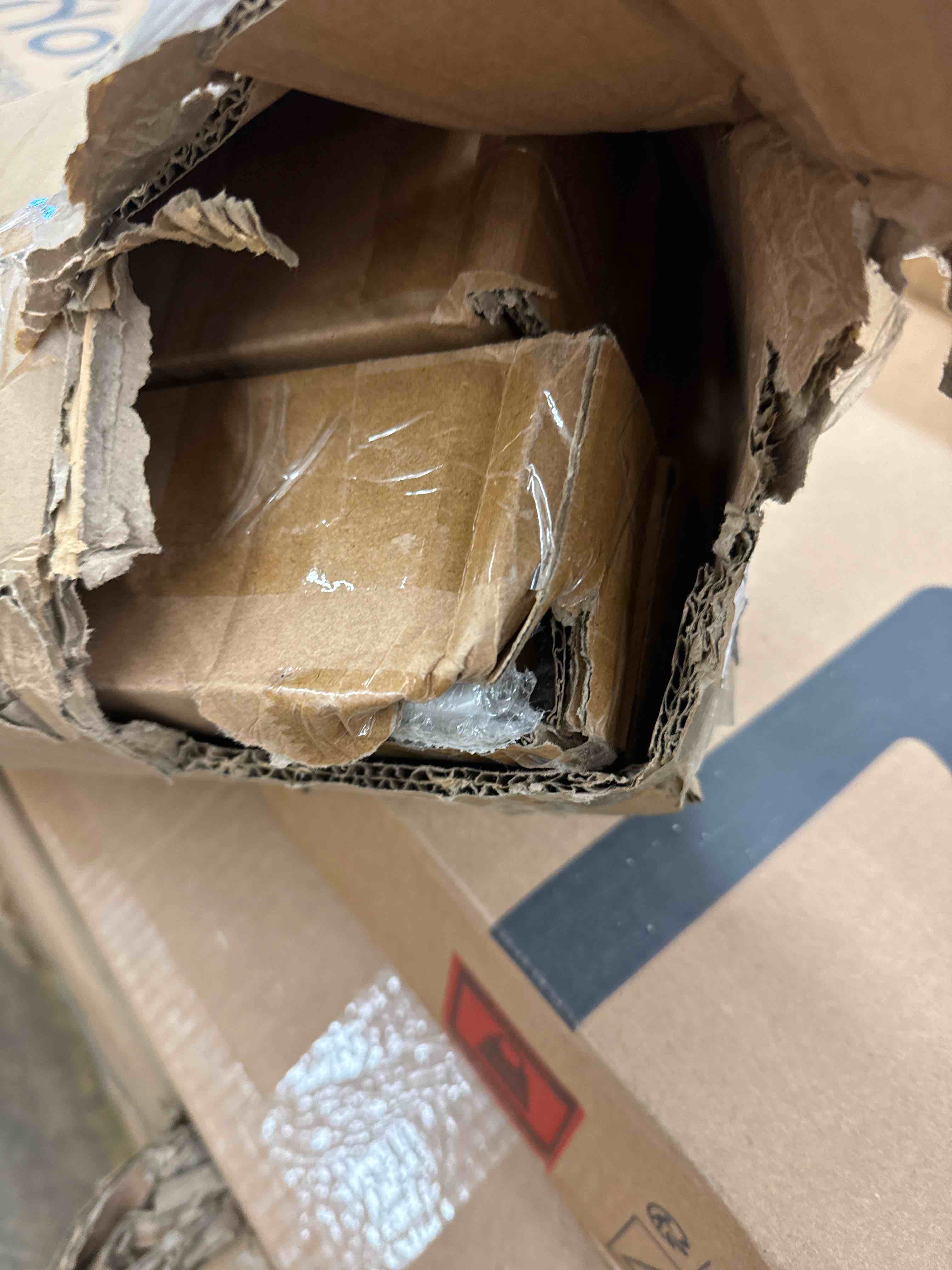 https://s3.amazonaws.com/lotting-images-prod/phillipi/RED6140113_1710864461065.jpeg
