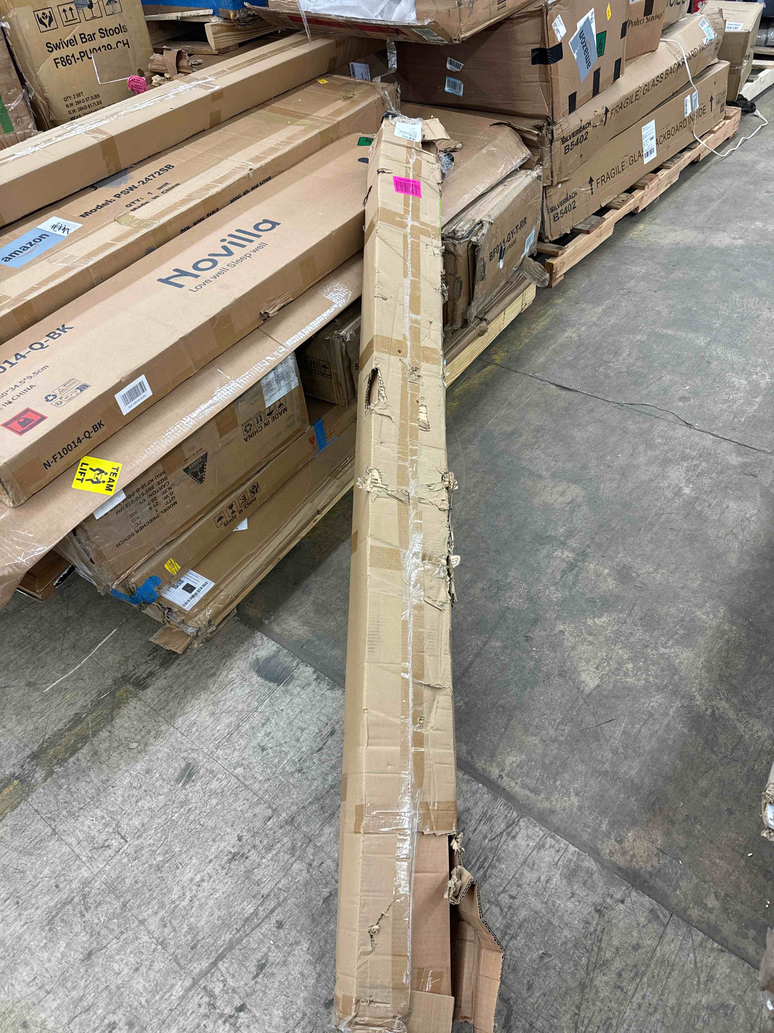https://s3.amazonaws.com/lotting-images-prod/phillipi/RED6140113_1710864650604.jpeg