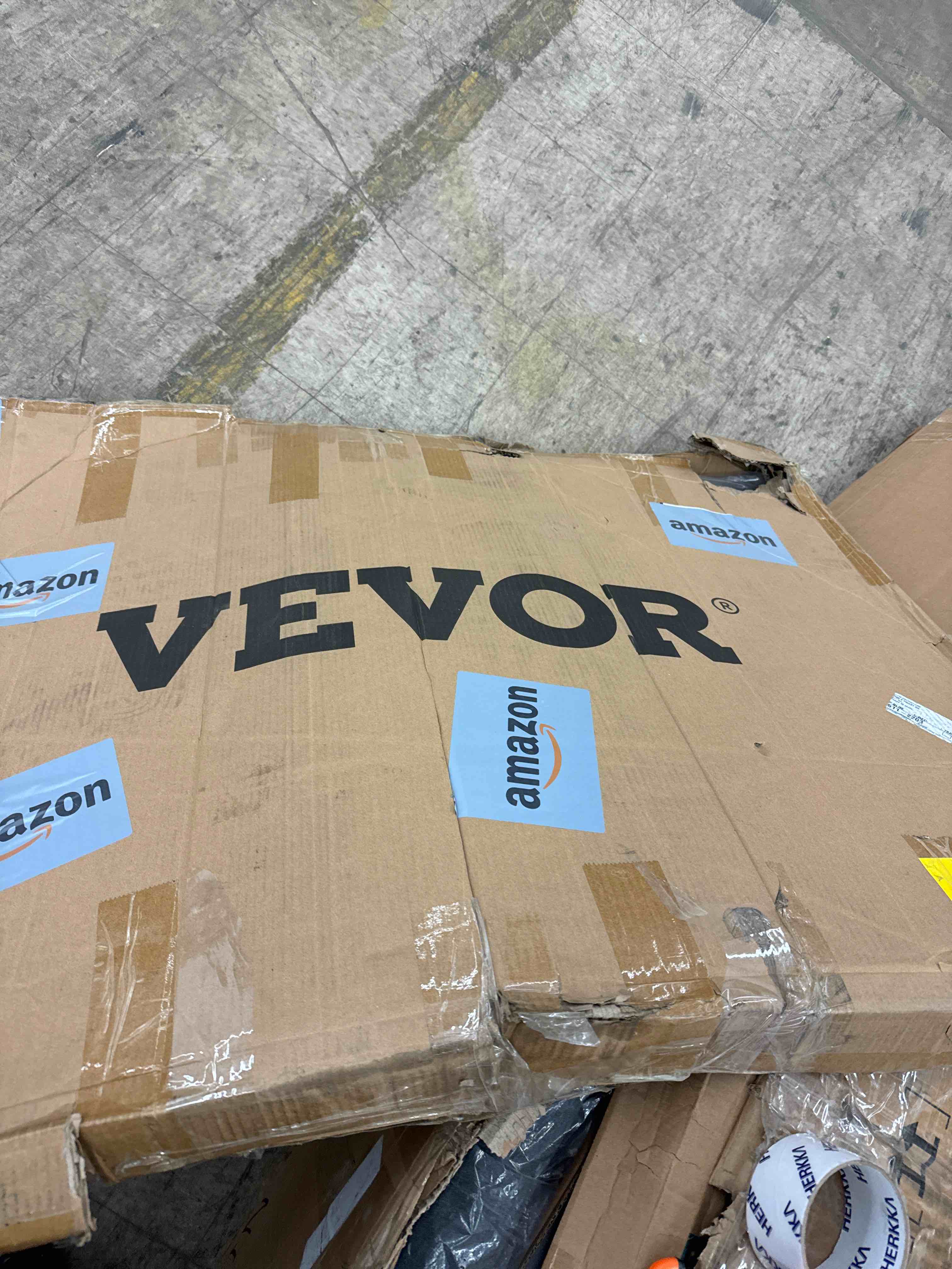 https://s3.amazonaws.com/lotting-images-prod/phillipi/RED6140122_1710868340987.jpeg