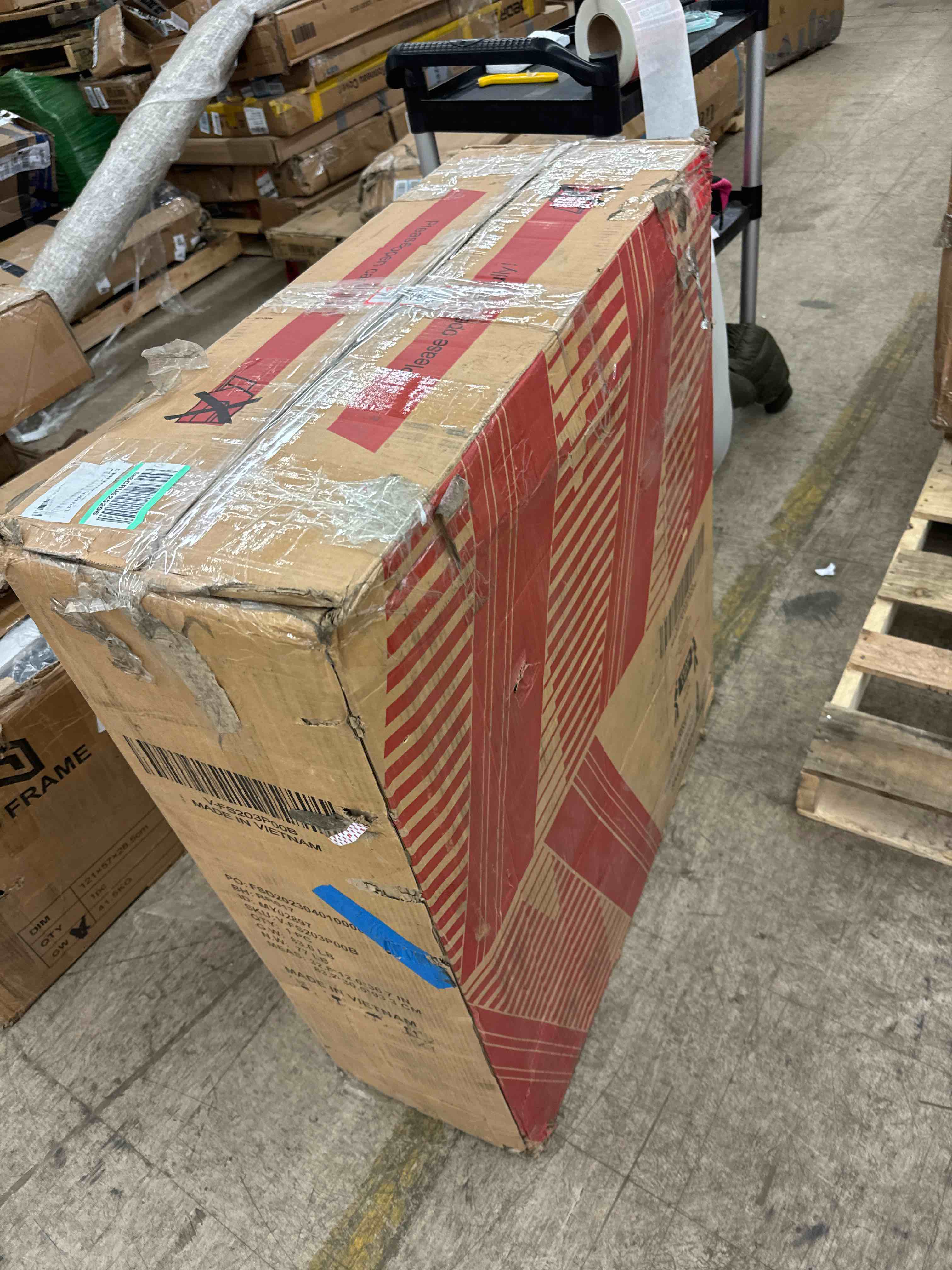 https://s3.amazonaws.com/lotting-images-prod/phillipi/RED6140126_1710870889046.jpeg