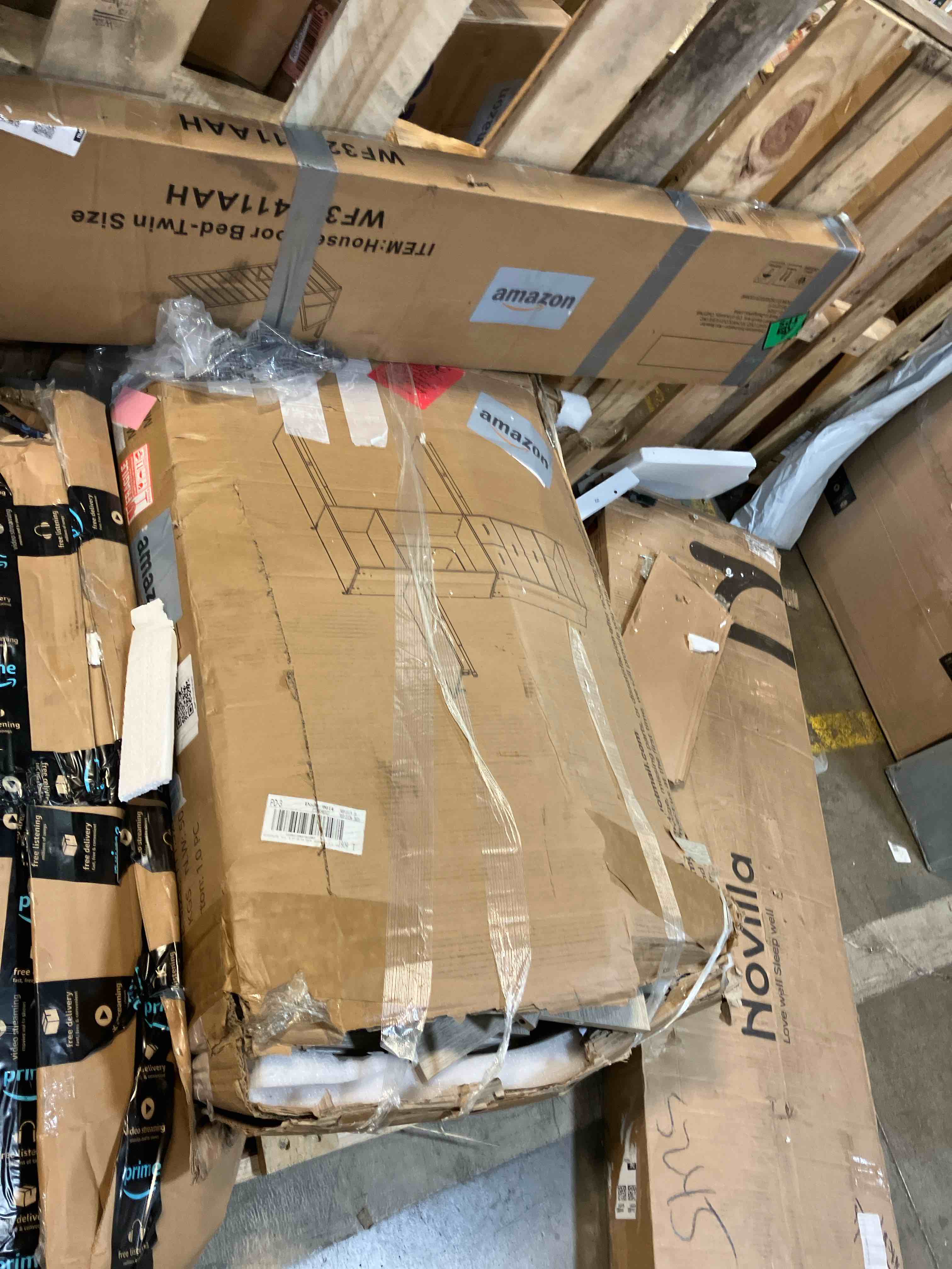 https://s3.amazonaws.com/lotting-images-prod/phillipi/RED6141578_1732223787888.jpeg