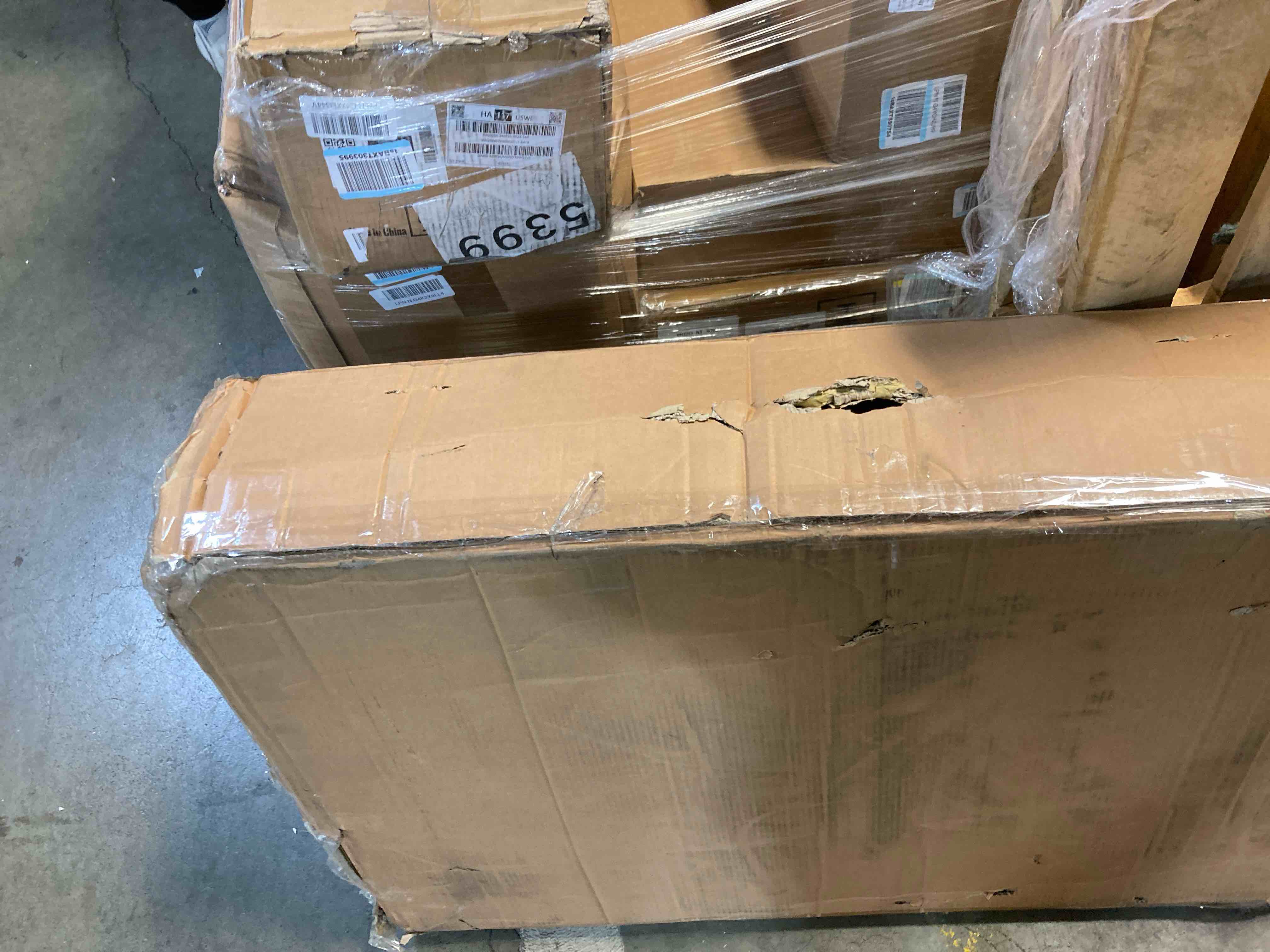 https://s3.amazonaws.com/lotting-images-prod/phillipi/RED6141585_1732225005772.jpeg