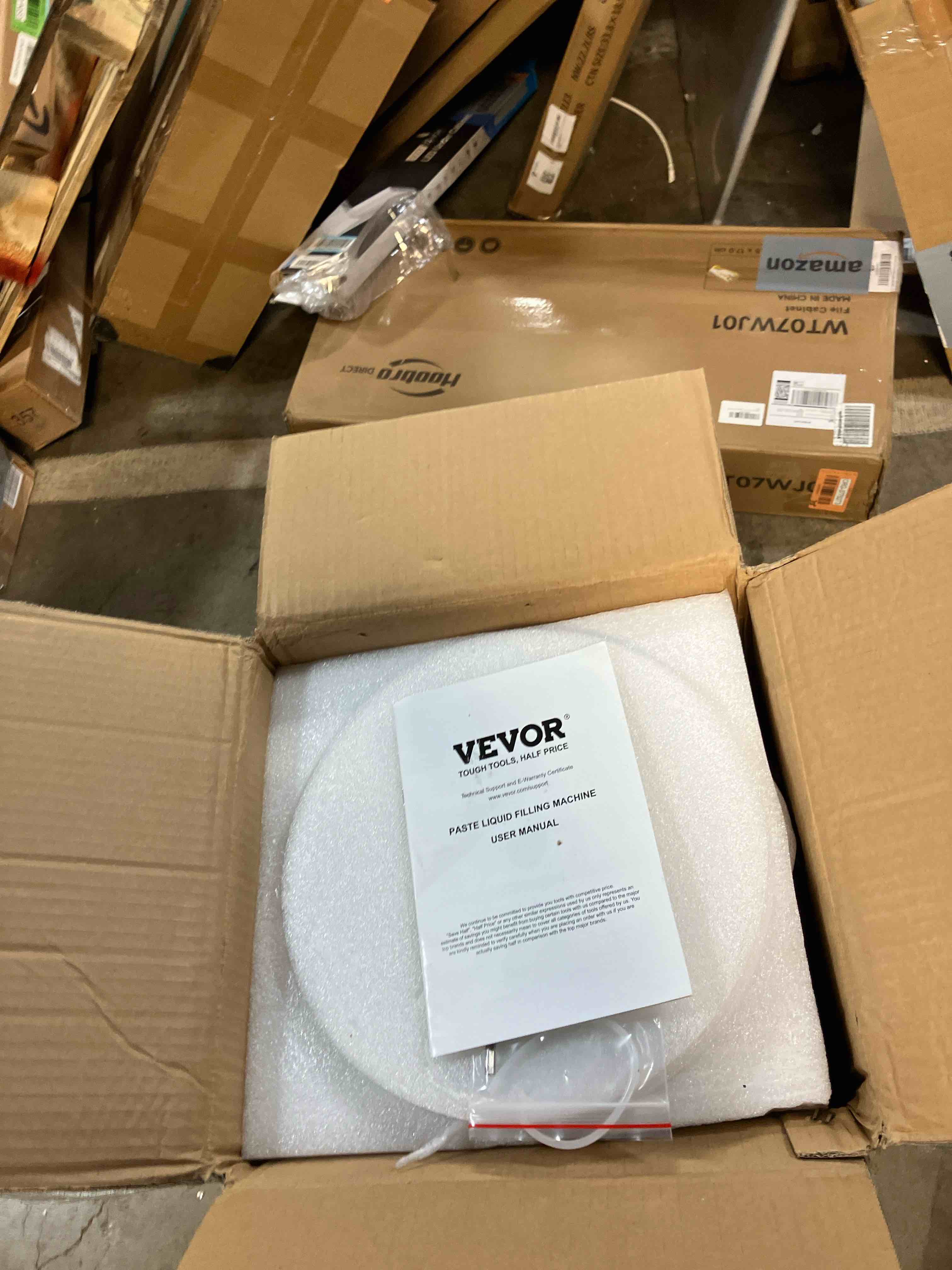 https://s3.amazonaws.com/lotting-images-prod/phillipi/RED6141588_1732225365641.jpeg